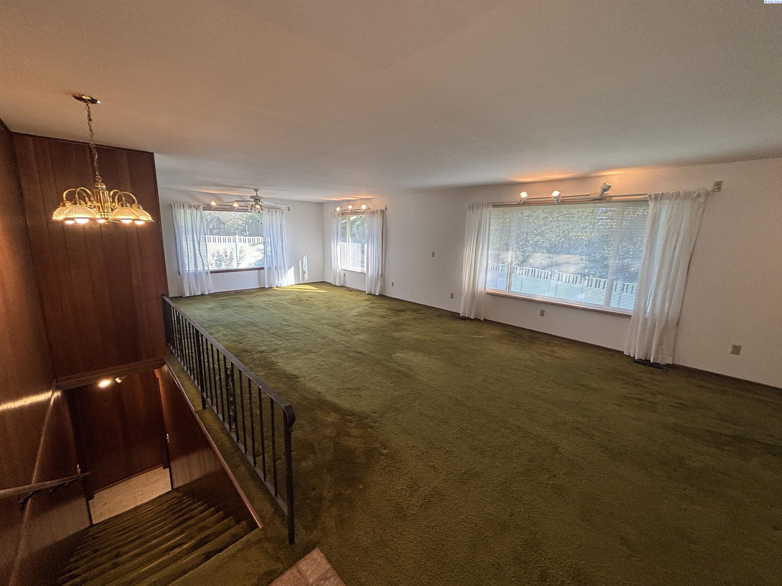 Homes for sale in Pullman, WA | 315 Se Nebraska St, Pullman, WA 99163 | MLS# 288034