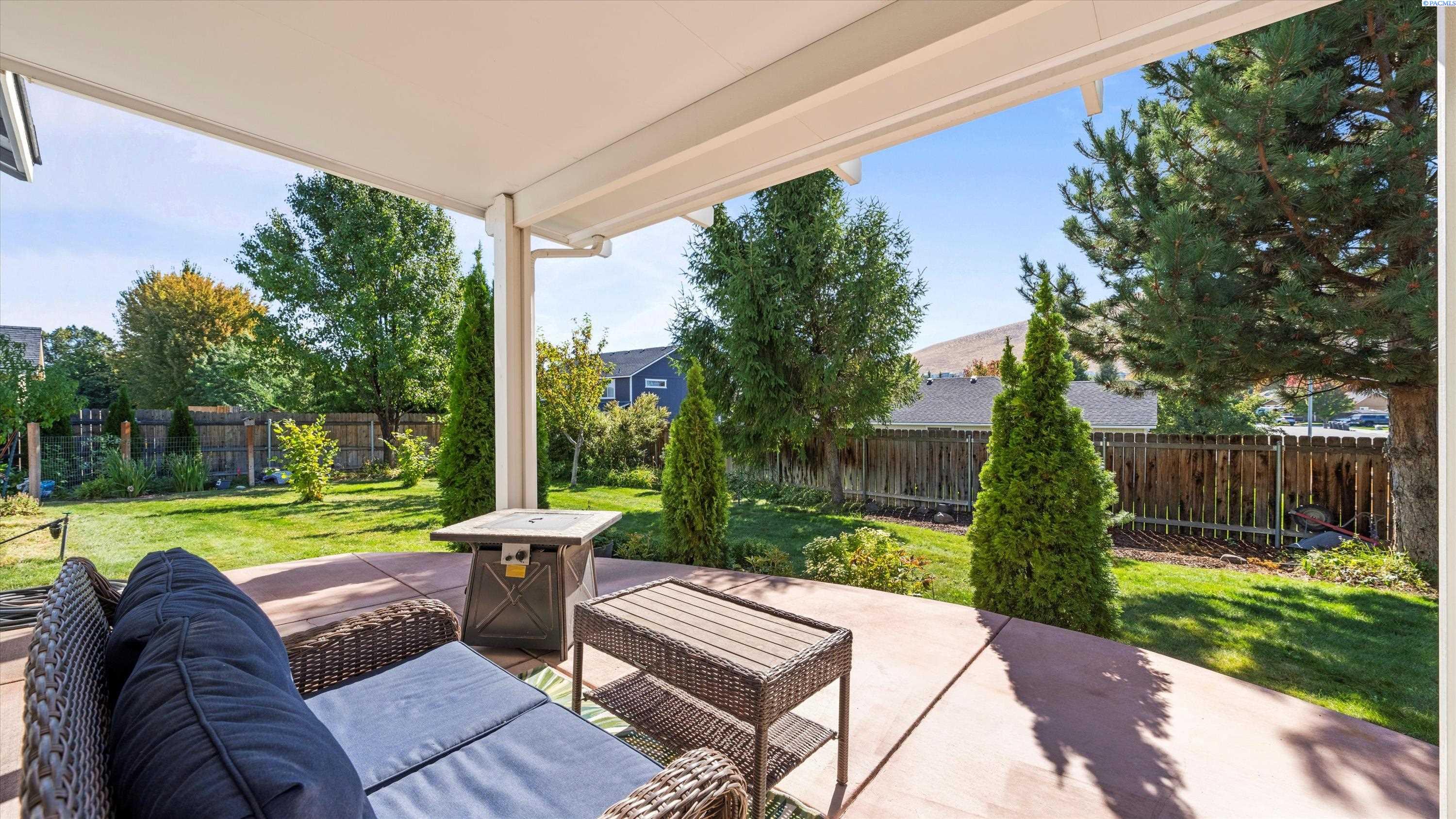 Homes for sale in West Richland, WA | 5241 Chris Street, West Richland, WA 99353 | MLS# 288103