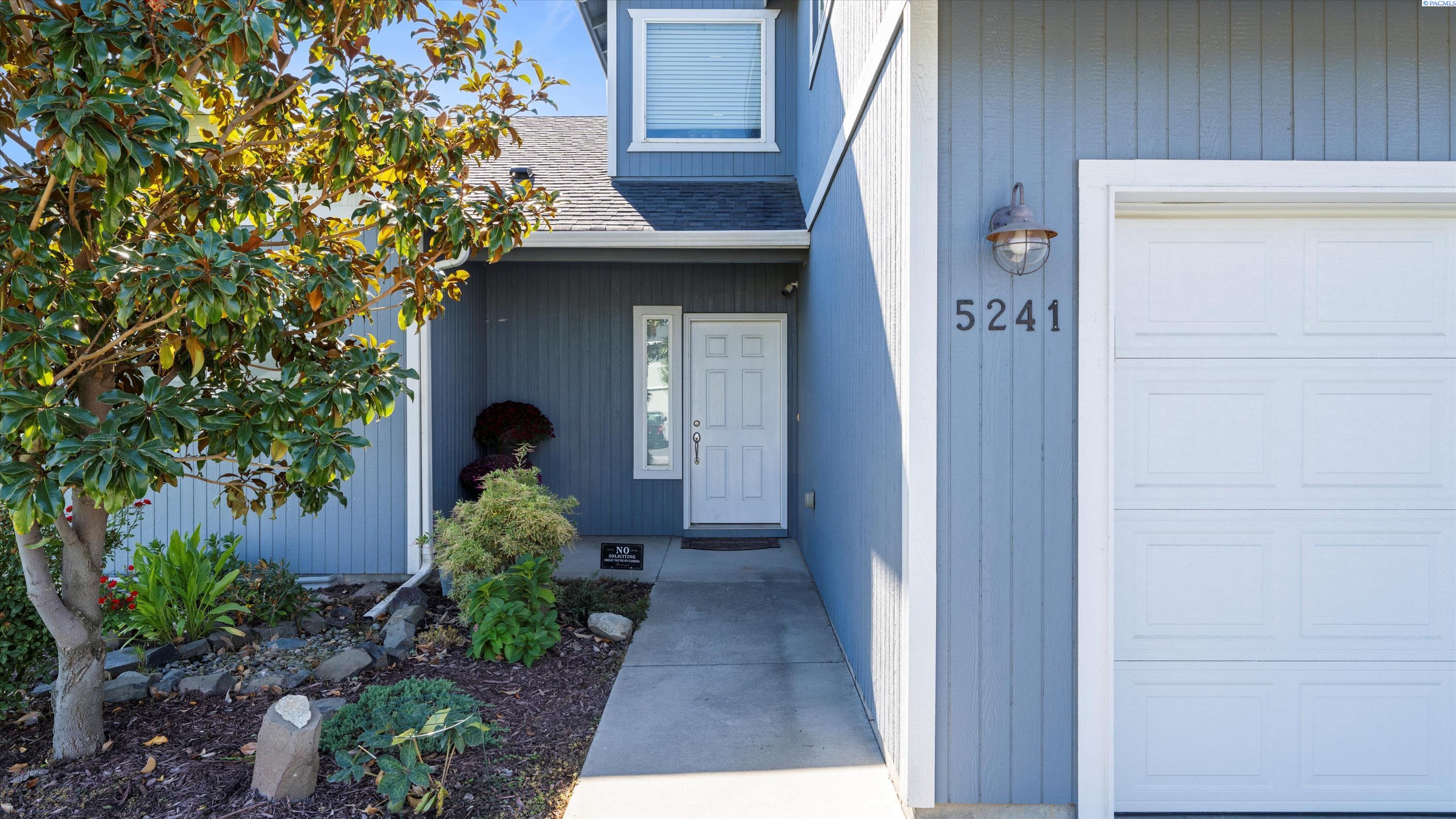 Homes for sale in West Richland, WA | 5241 Chris Street, West Richland, WA 99353 | MLS# 288103