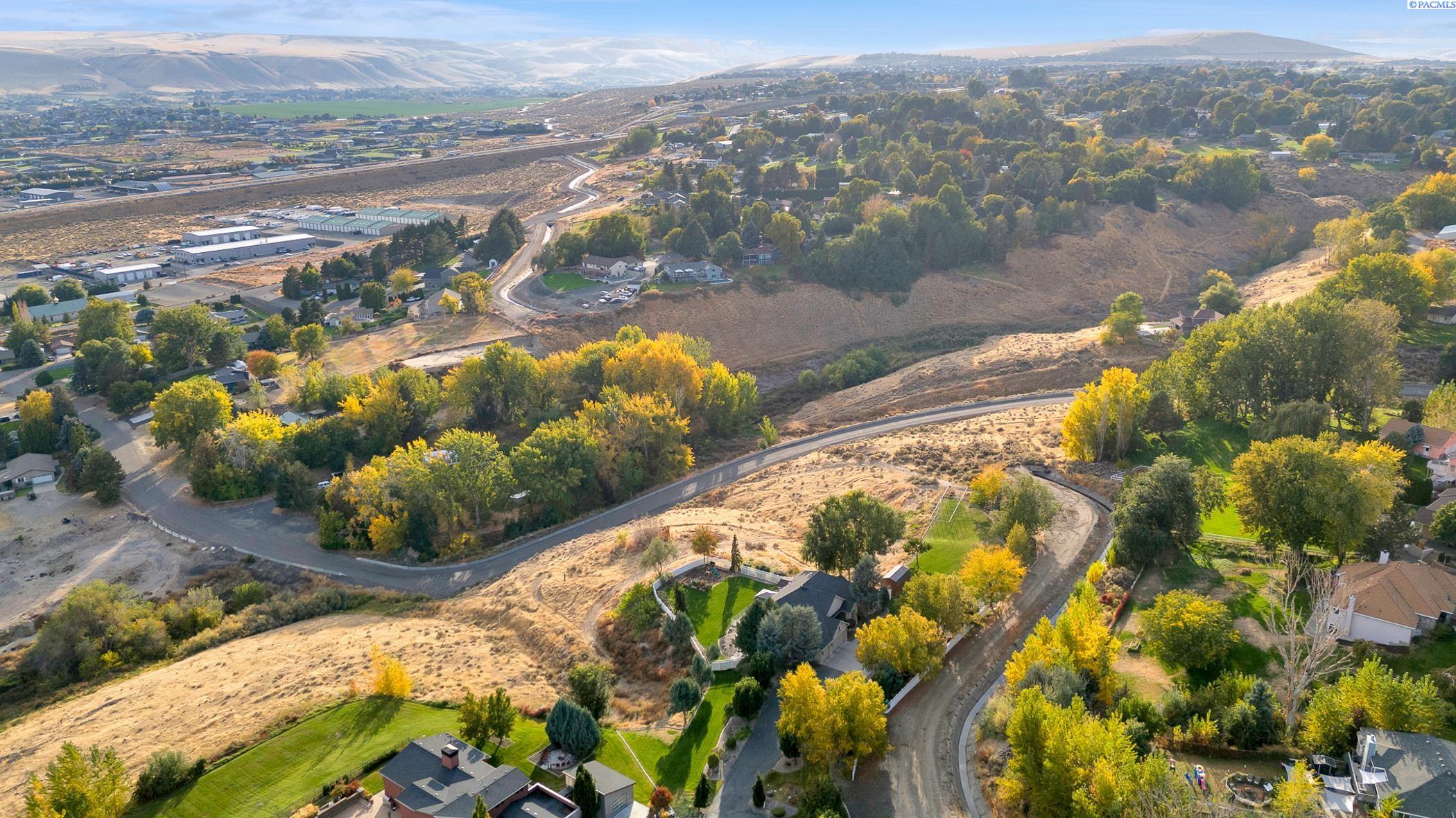 Homes for sale in Kennewick, WA | 241 Kristen Ln, Kennewick, WA 99338 | MLS# 288307