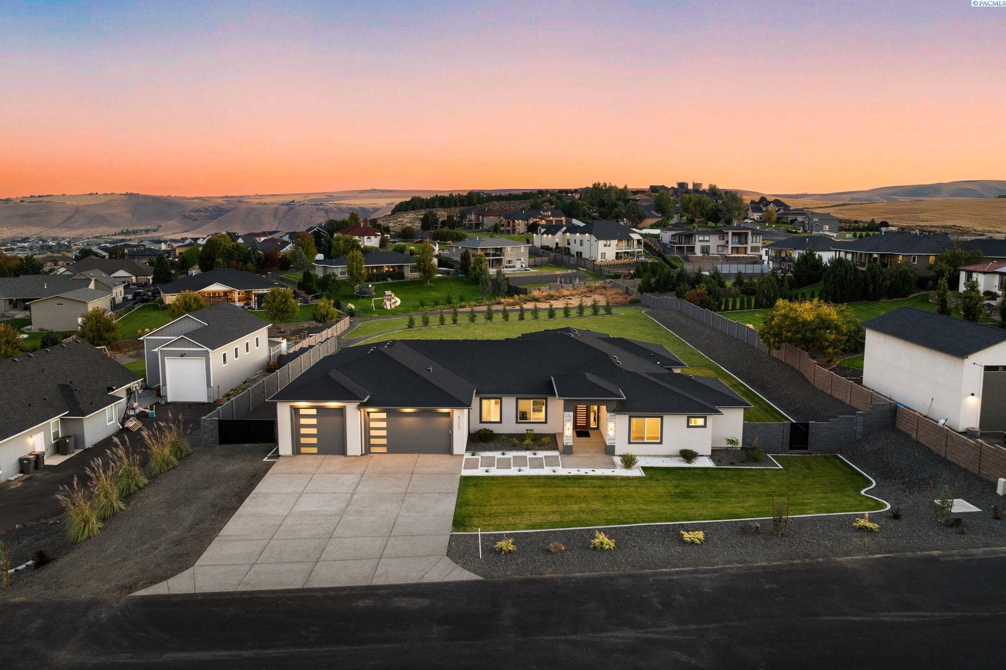 Homes for sale in Kennewick, WA | 85203 E Wallowa Rd, Kennewick, WA 99338 | MLS# 288334