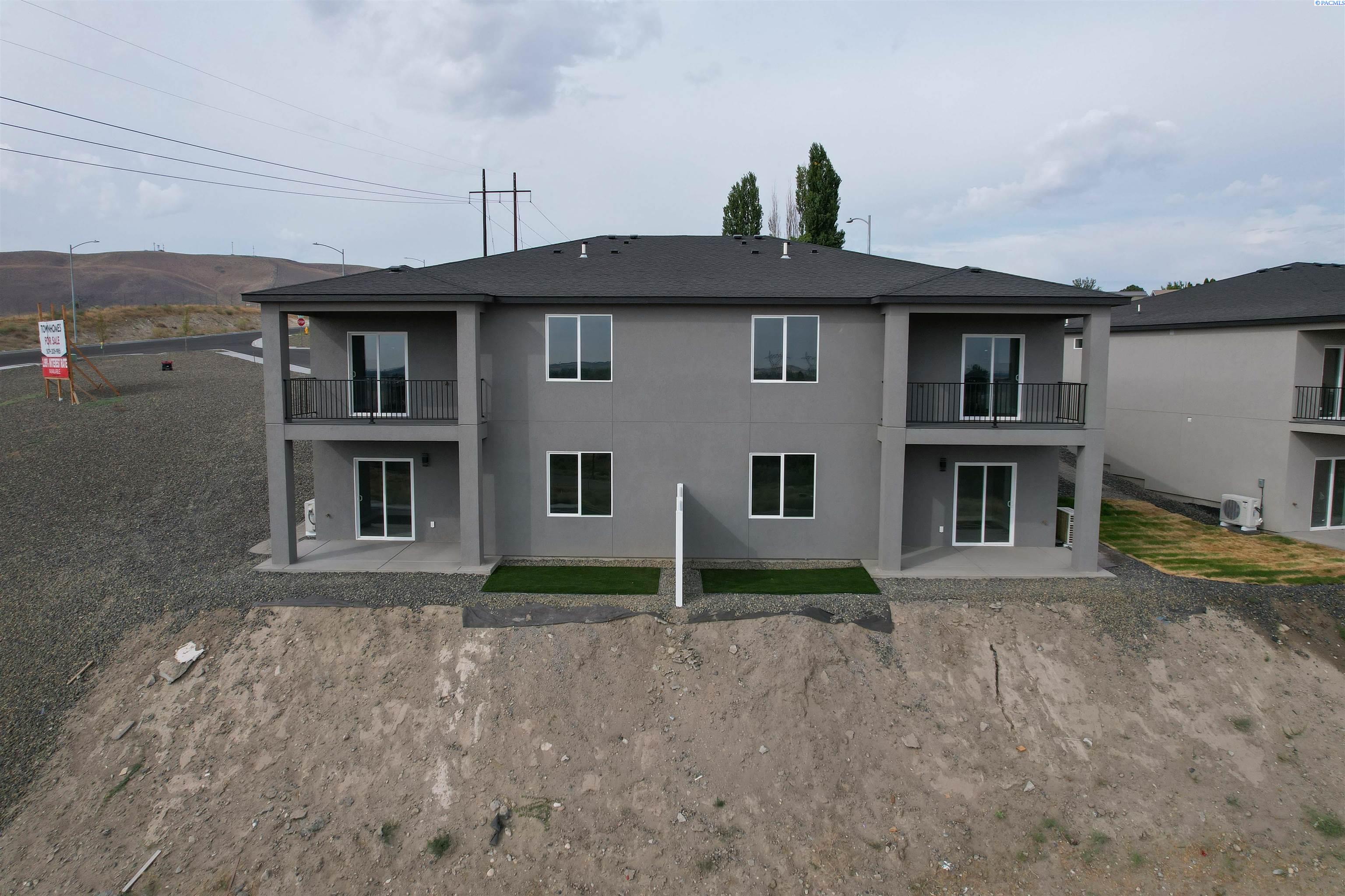 Homes for sale in Richland, WA | 795 Rio Vista Loop, Richland, WA 99352 | MLS# 288390