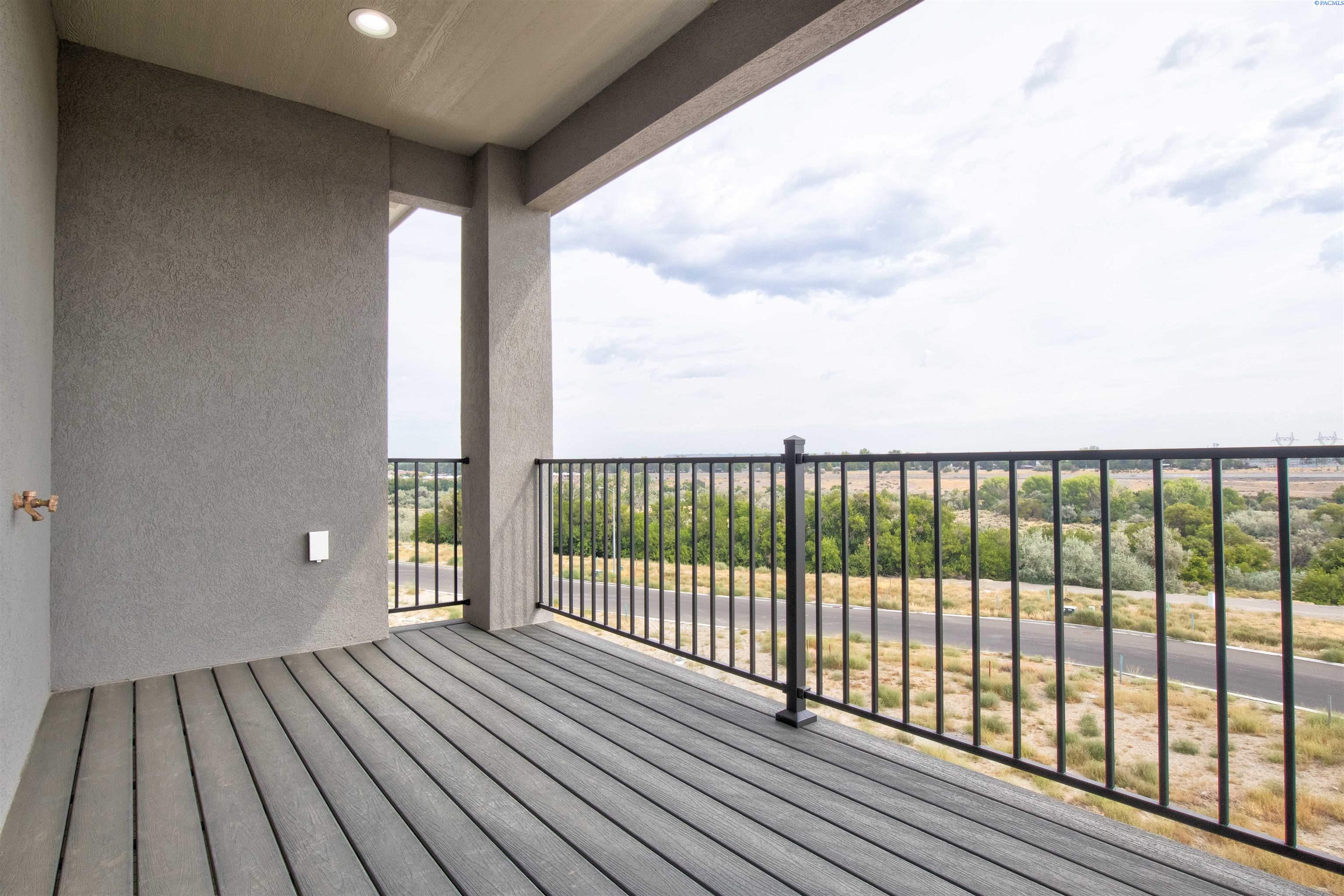 Homes for sale in Richland, WA | 795 Rio Vista Loop, Richland, WA 99352 | MLS# 288390