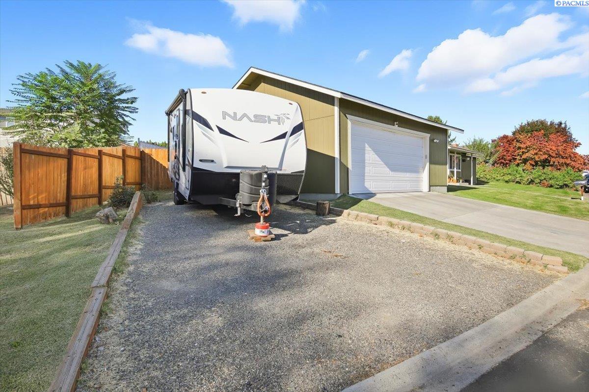 Homes for sale in Zillah, WA | 410 Baker Dr, Zillah, WA 98953 | MLS# 288428