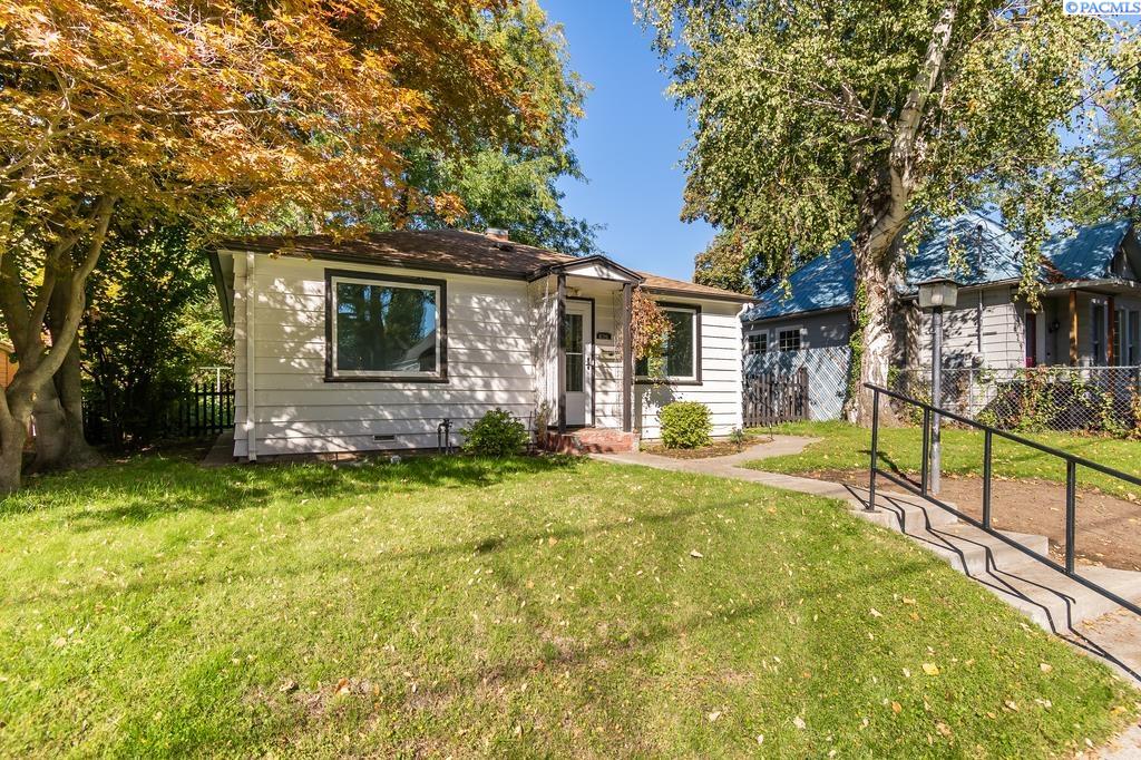 Homes for sale in Walla Walla, WA | 625 E Sumach, Walla Walla, WA 99362 | MLS# 288462