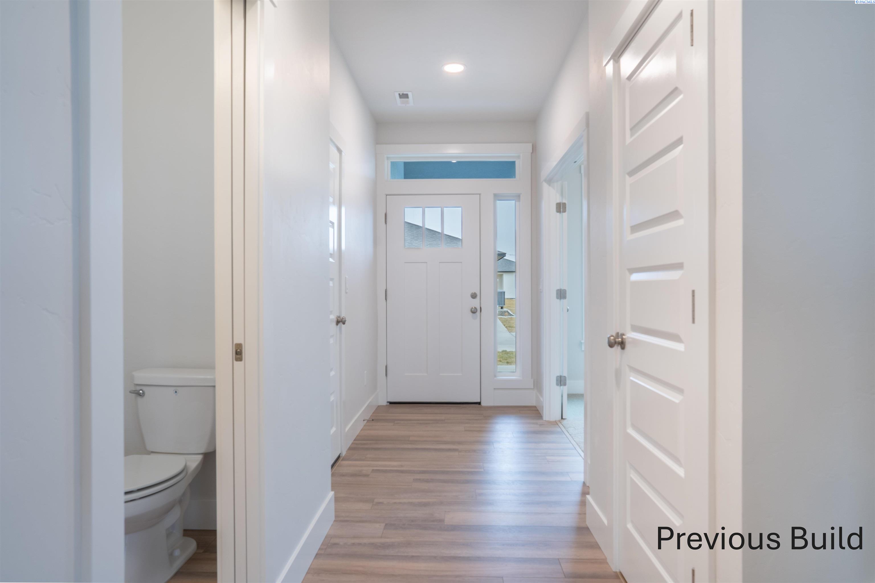 Homes for sale in Kennewick, WA | 1087 N Grant Pl, Kennewick, WA 99336 | MLS# 288479