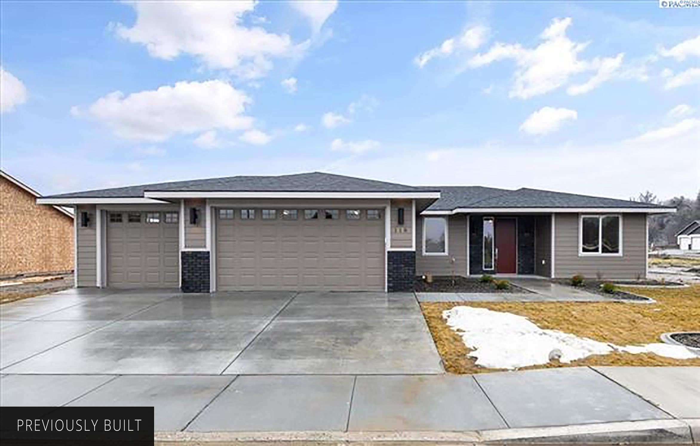 Homes for sale in Kennewick, WA | 2720 S Beech Street, Kennewick, WA 99337 | MLS# 288507