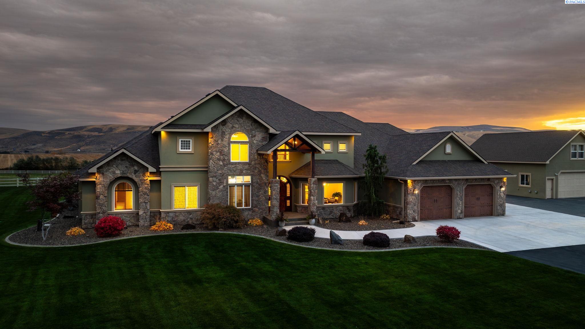 Homes for sale in Kennewick, WA | 72015 E Sundown Pr Se, Kennewick, WA 99338 | MLS# 288536