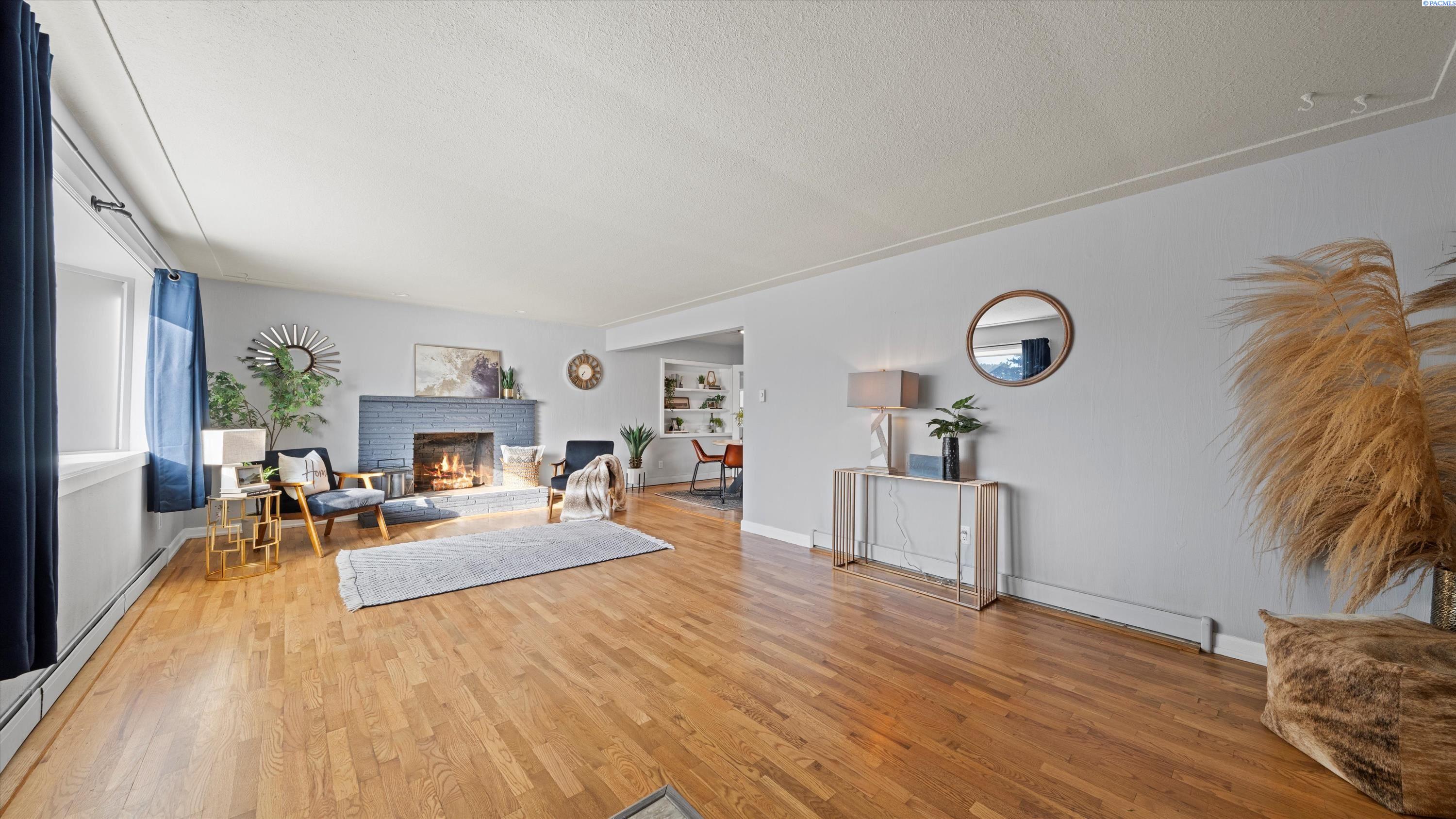 Homes for sale in Kennewick, WA | 504 W 28Th Ave, Kennewick, WA 99337 | MLS# 288593