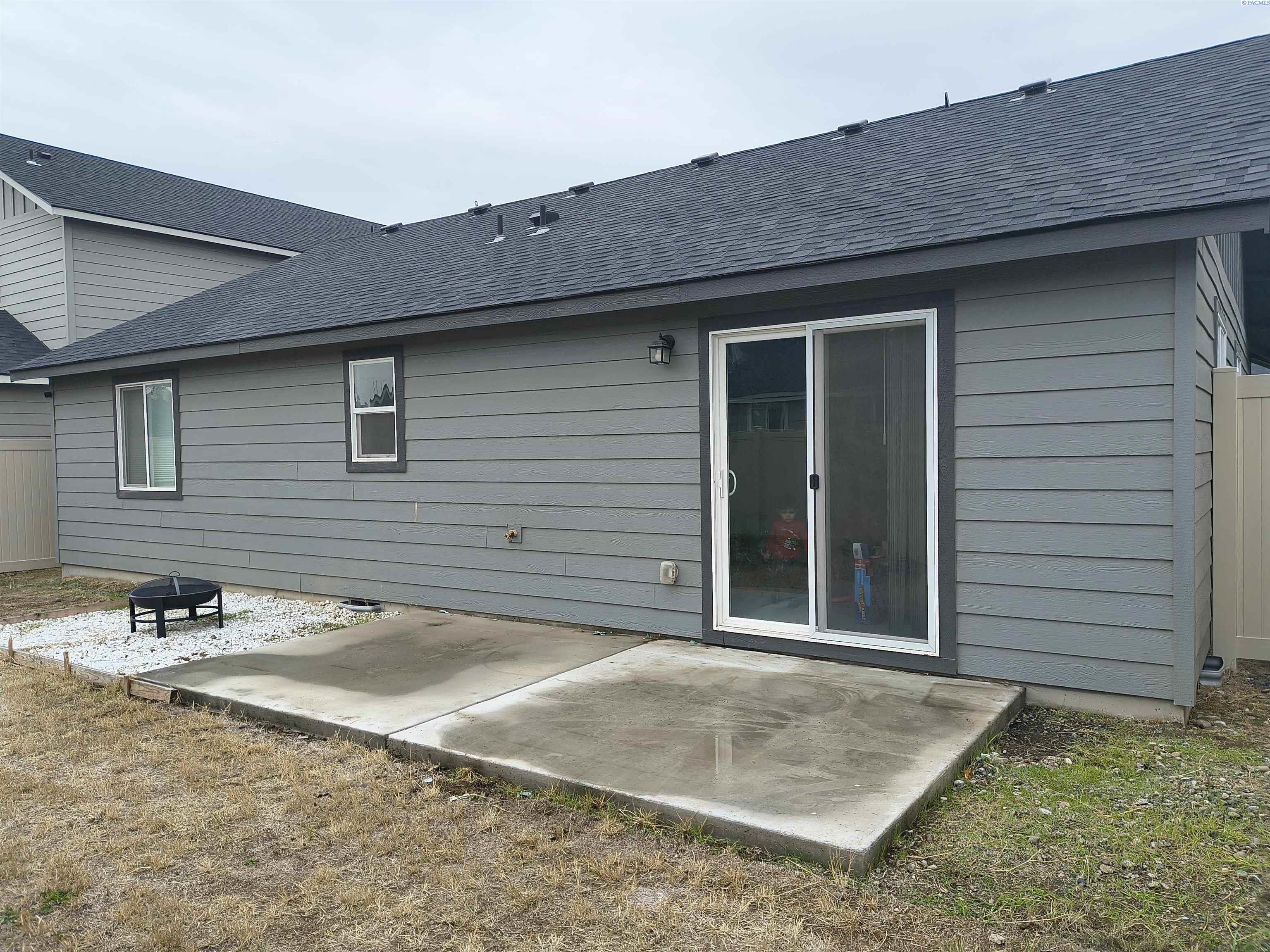 Homes for sale in Moses Lake, WA | 1119 W Aspen Rd, Moses Lake, WA 98837 | MLS# 288605