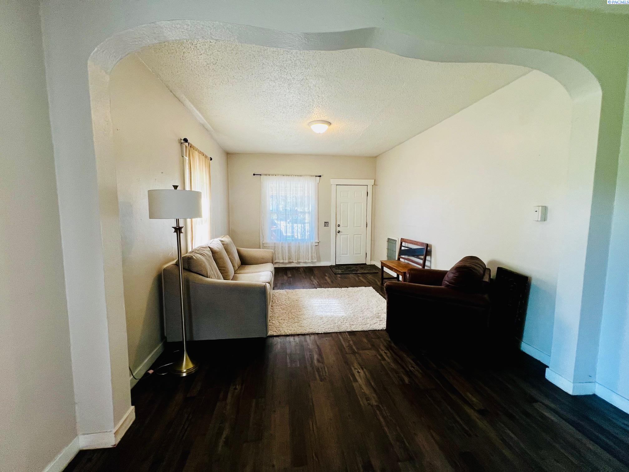 Homes for sale in St. John, WA | 7 E Liberty St, St. John, WA 99171 | MLS# 288780