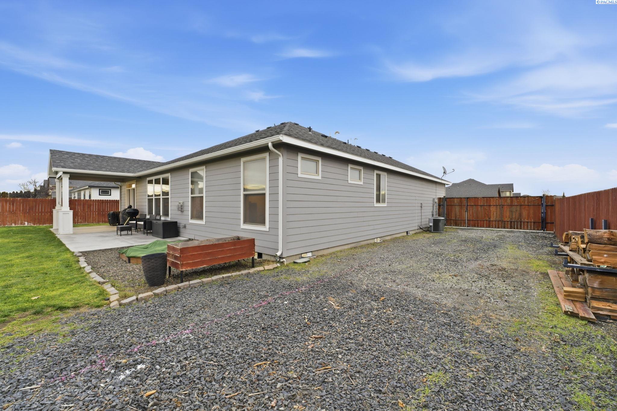 Homes for sale in Pasco, WA | 4210 Providence Lane, Pasco, WA 99353 | MLS# 288951