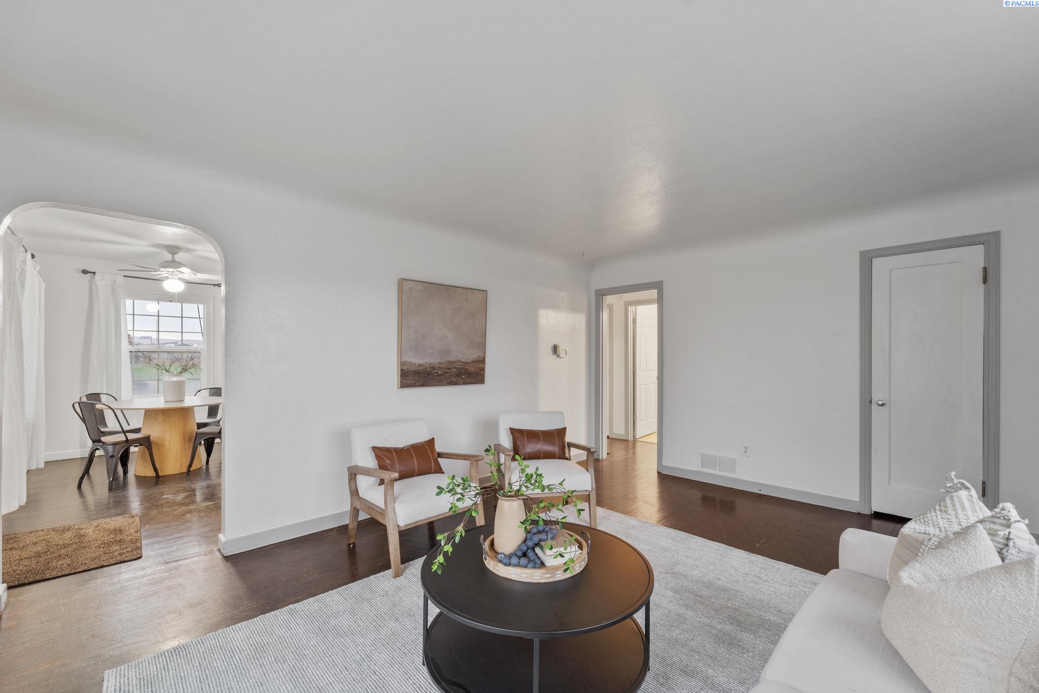 Homes for sale in Pasco, WA | 3204 W Yakima St, Pasco, WA 99301 | MLS# 288957