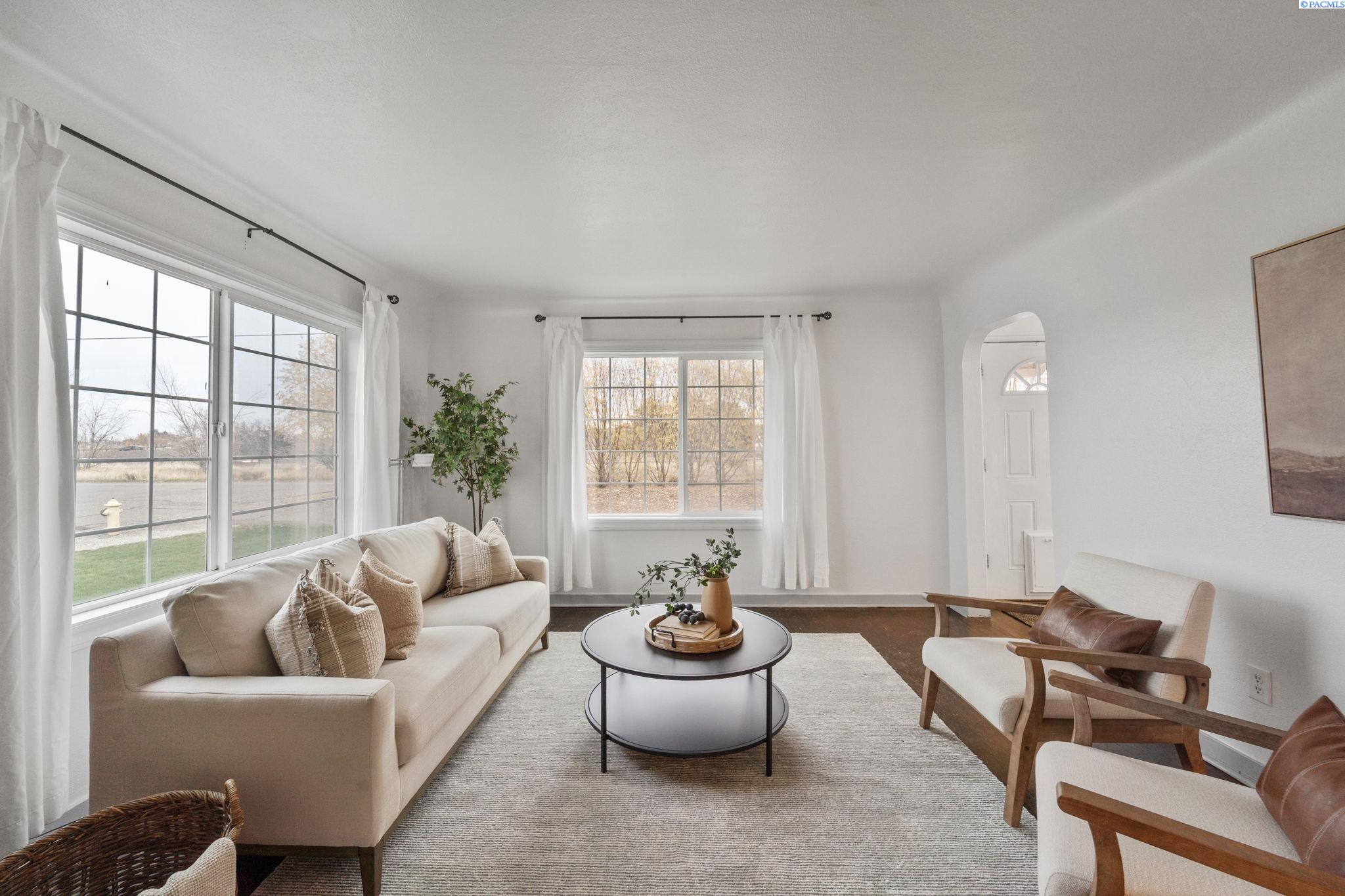 Homes for sale in Pasco, WA | 3204 W Yakima St, Pasco, WA 99301 | MLS# 288957