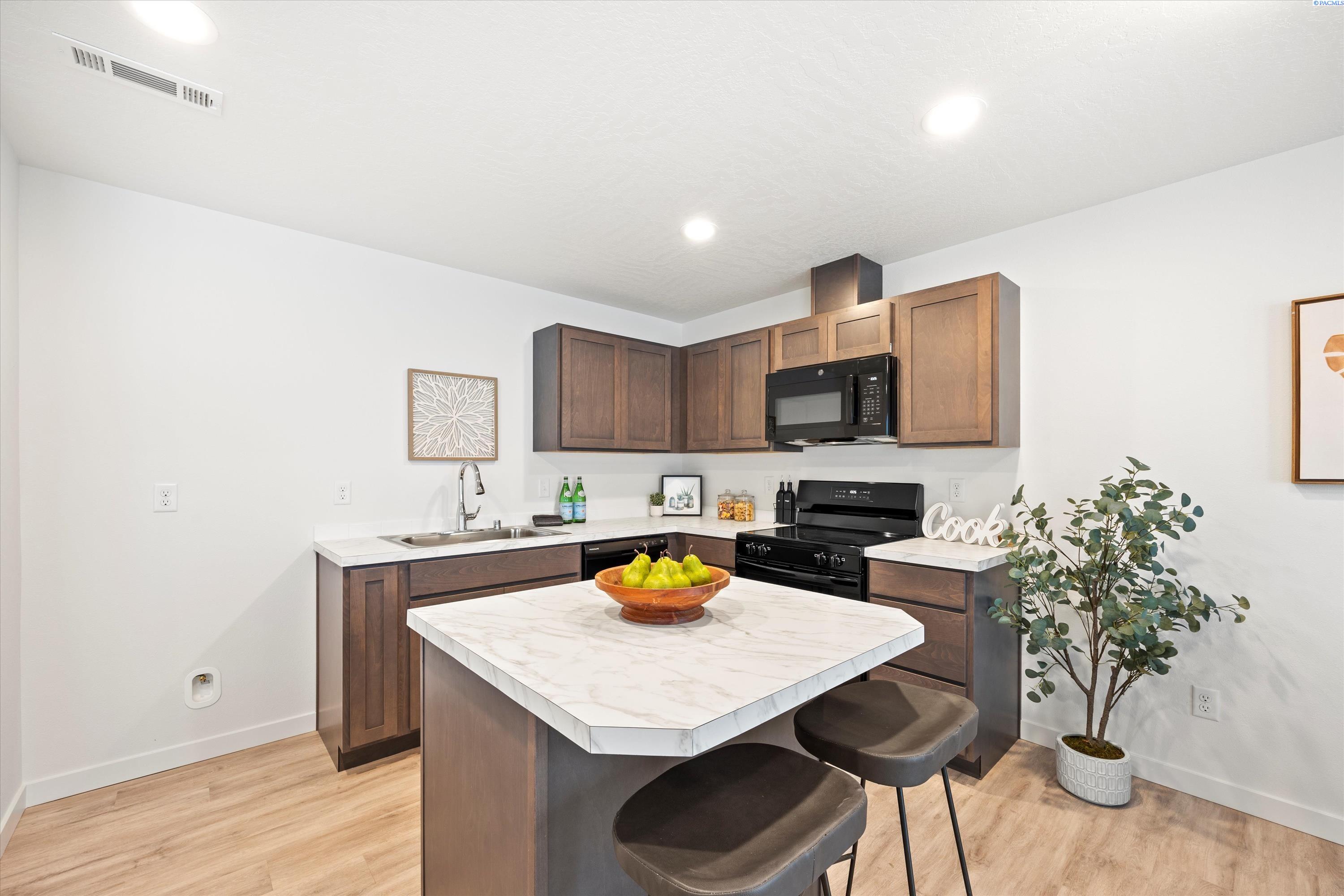 Homes for sale in Kennewick, WA | 4774 W Quinault Pl (lot 7), Kennewick, WA 99336 | MLS# 288978