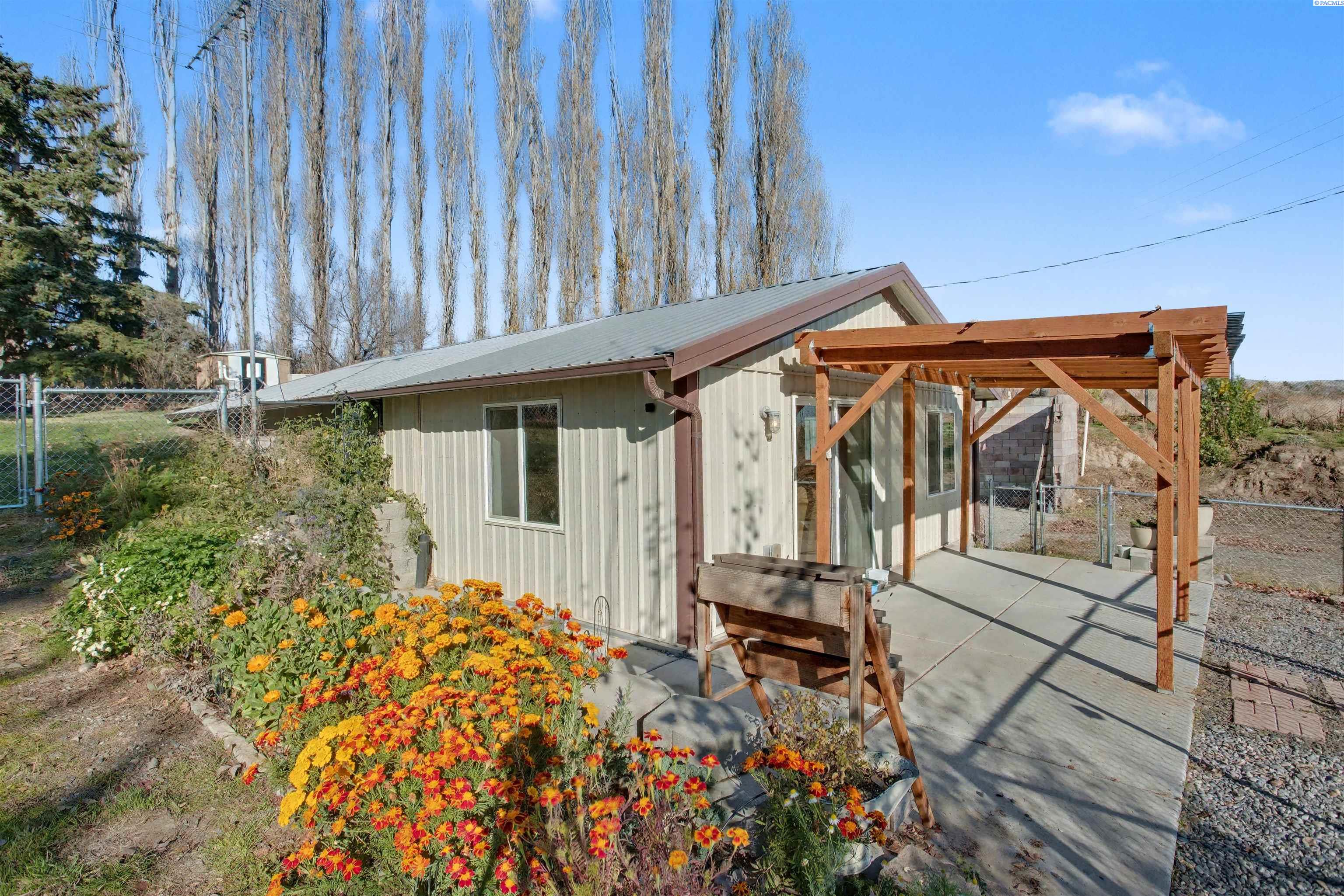 Homes for sale in Benton City, WA | 29204 W Orcutt, Benton City, WA 99320 | MLS# 288997