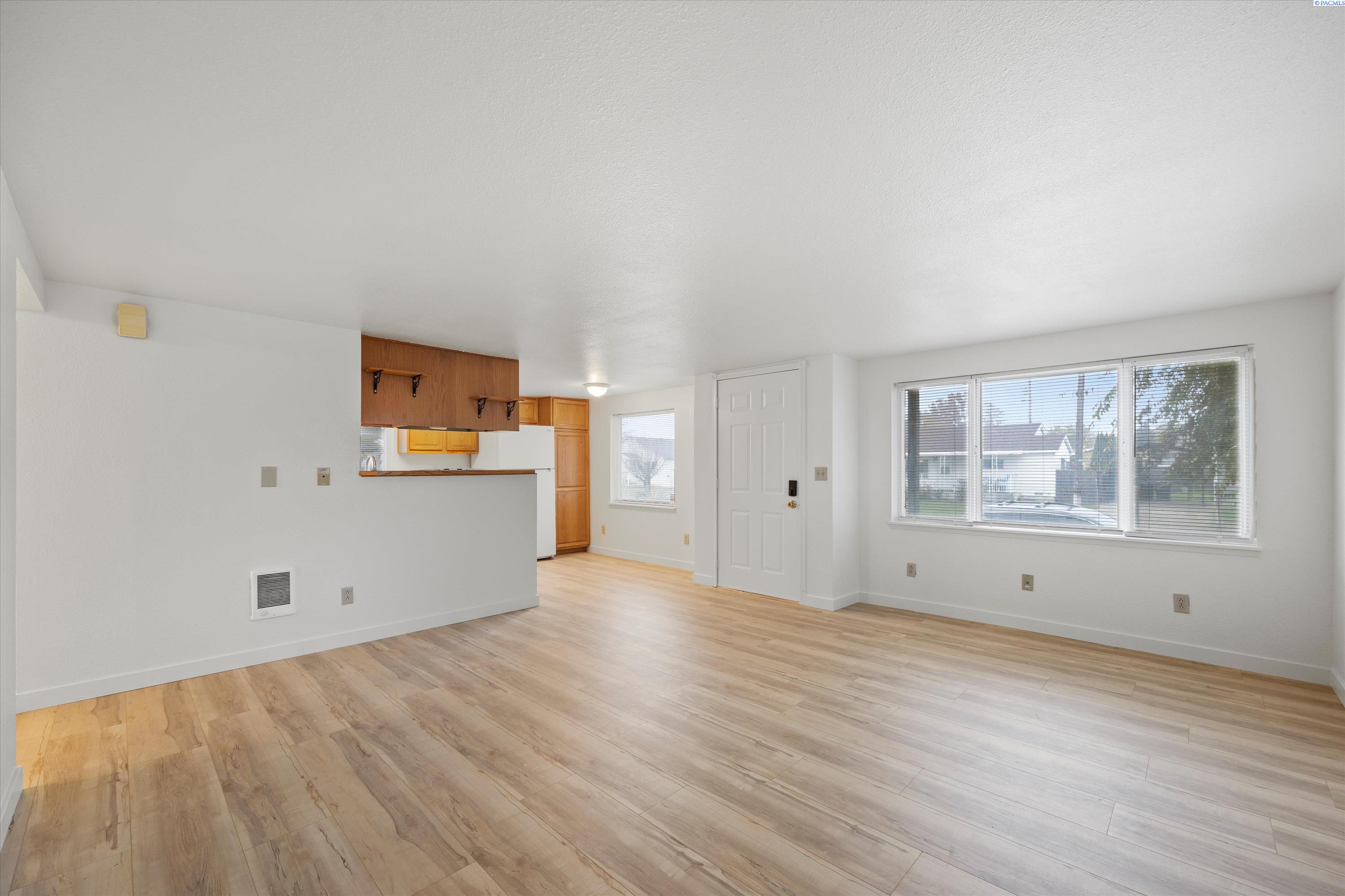 Homes for sale in Richland, WA | 1008 Wilson St, Richland, WA 99354 | MLS# 288998