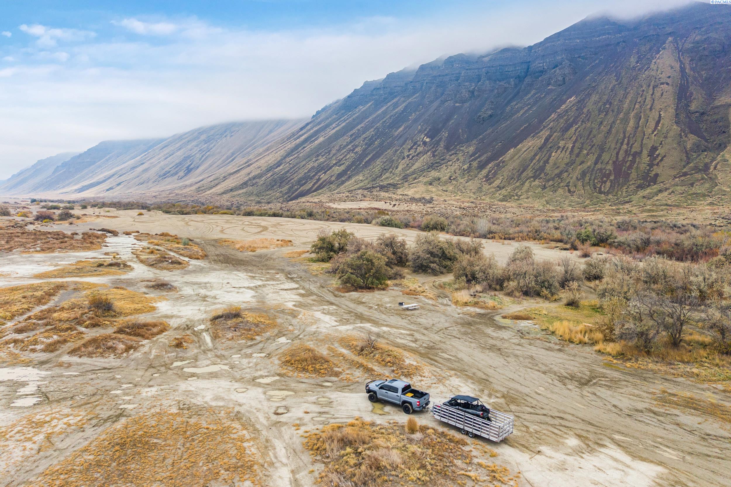 Homes for sale in Desert Aire, WA | Nka20 E Desert Aire Dr Sw, Desert Aire, WA 99349 | MLS# 289022