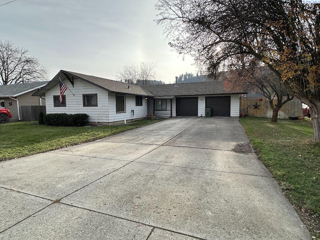 Homes for sale in Colfax, WA | 2002 N Cedar St, Colfax, WA 99111 | MLS# 289033