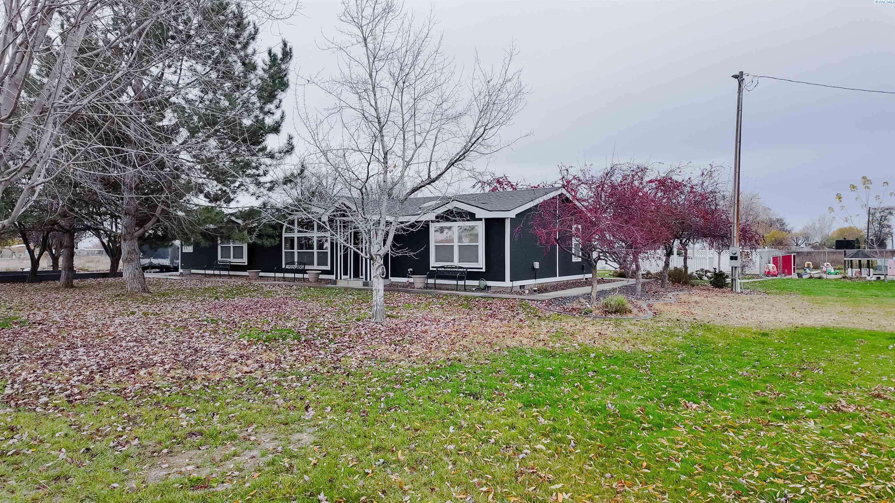 Homes for sale in Mabton, WA | 1051 Monroe St, Mabton, WA 98935 | MLS# 289034