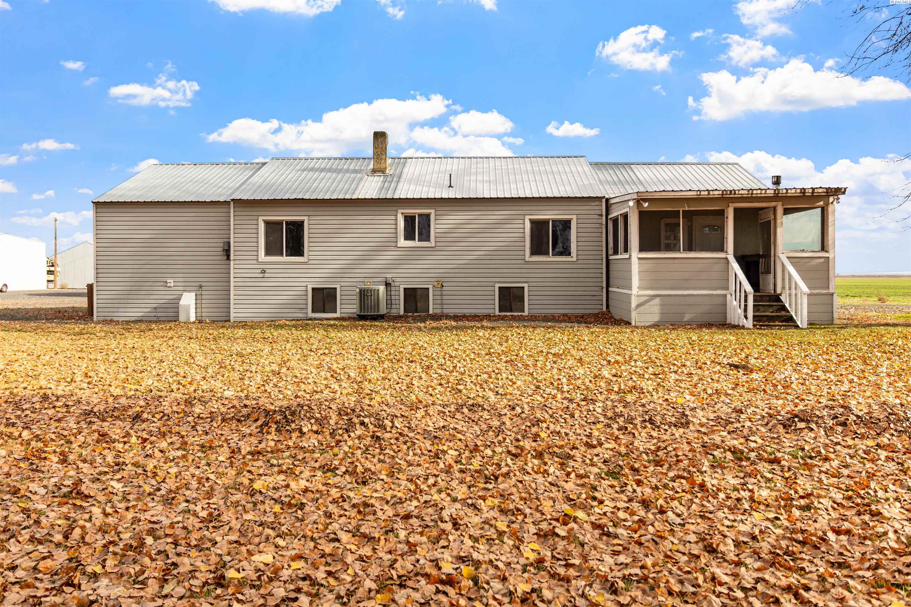 Homes for sale in Connell, WA | 1510 Dilling Rd, Connell, WA 99932 | MLS# 289039