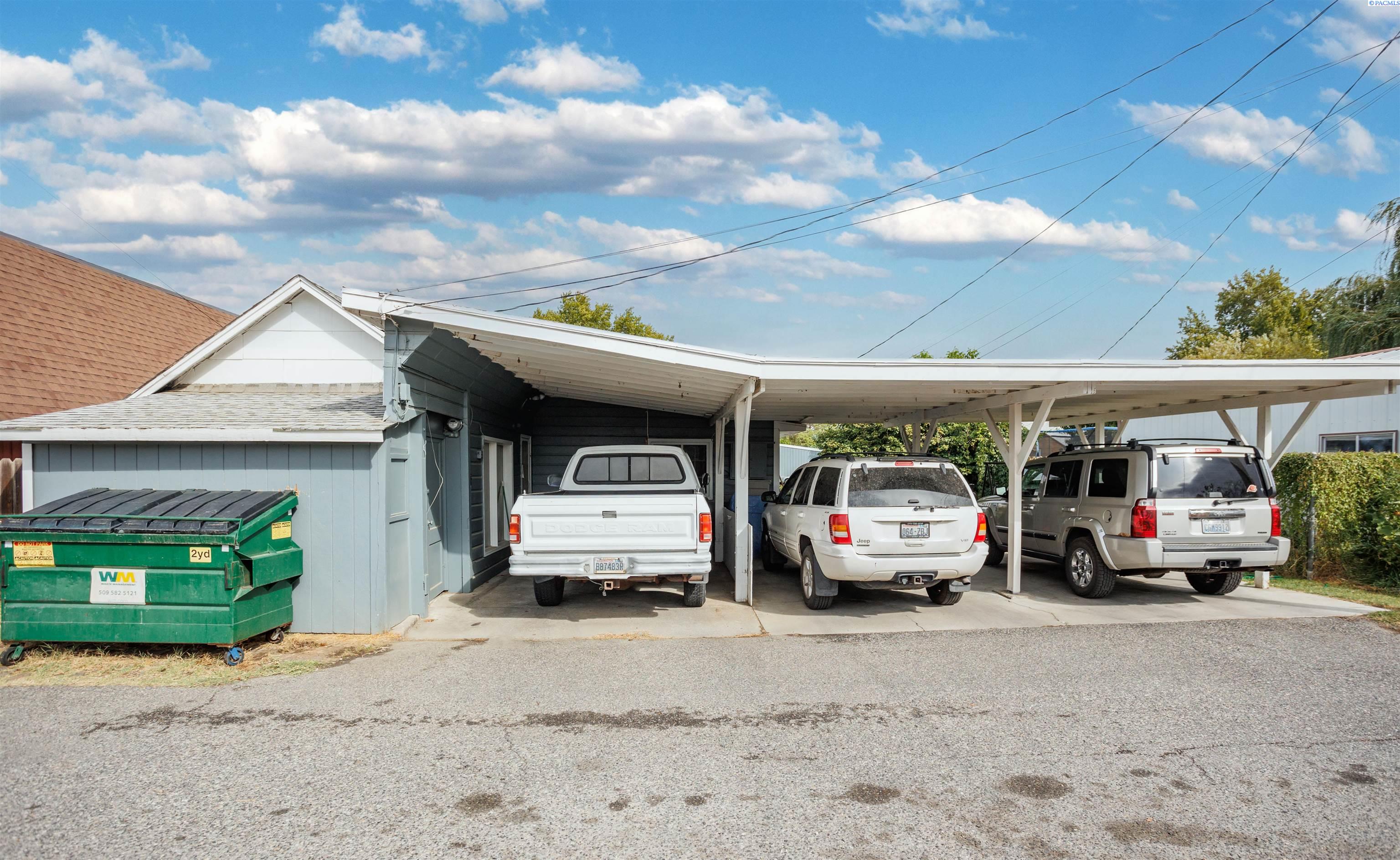 Homes for sale in Kennewick, WA | 26 E 3Rd Ave, Kennewick, WA 99337 | MLS# 289044