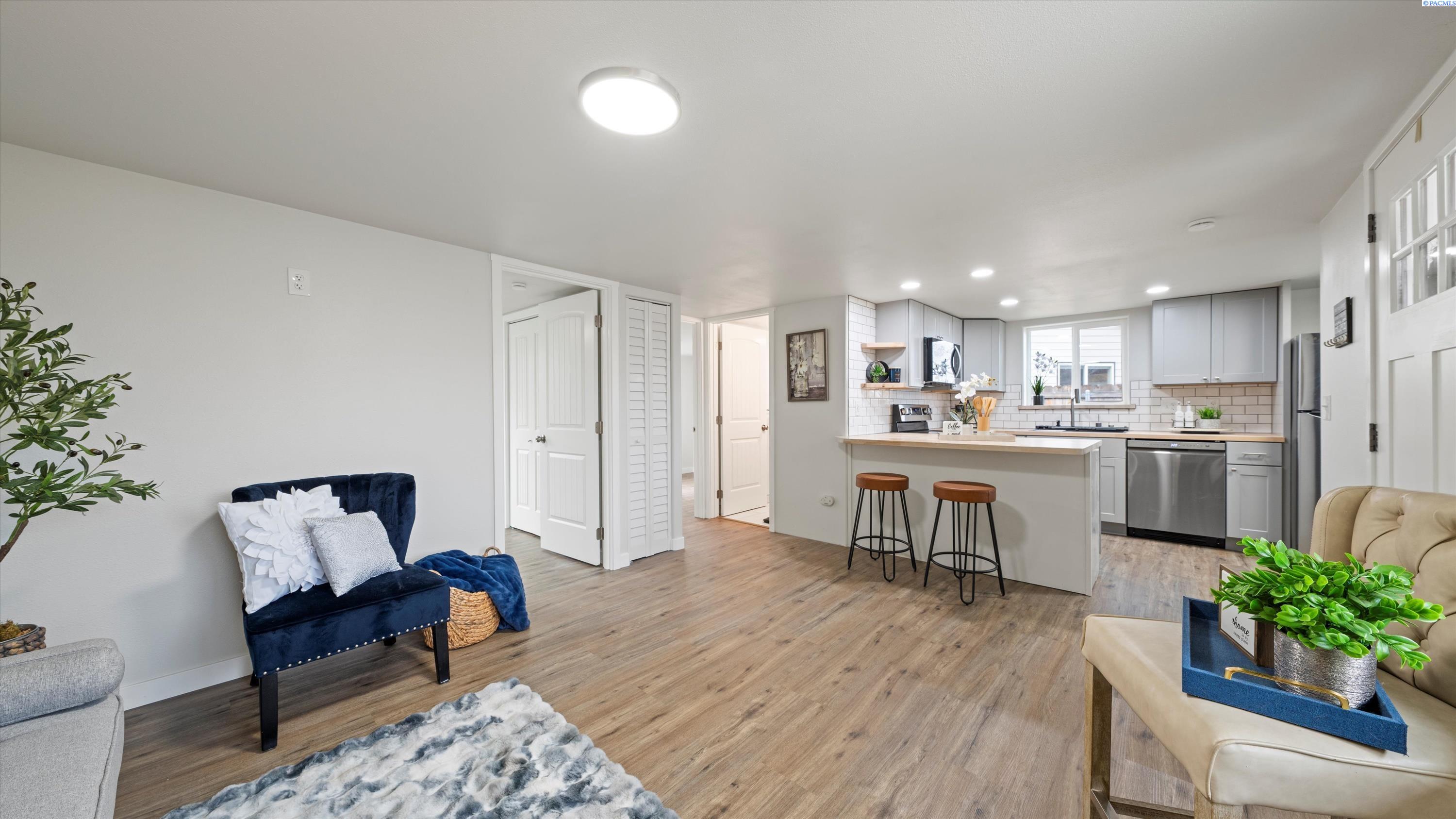 Homes for sale in Richland, WA | 1327 Sanford Ave, Richland, WA 99354 | MLS# 289063