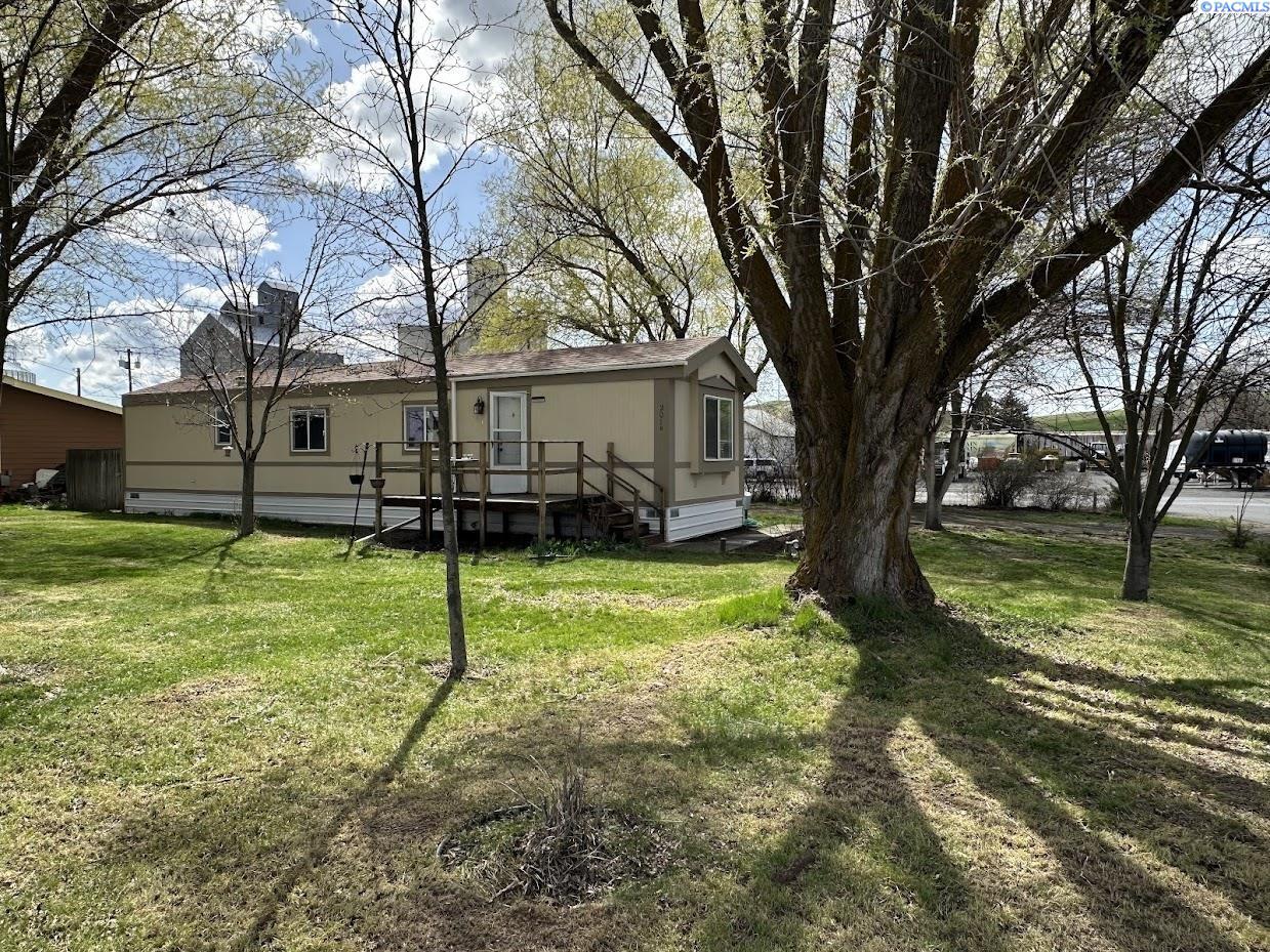 Homes for sale in Endicott, WA | 201 D St, Endicott, WA 99125 | MLS# 289070