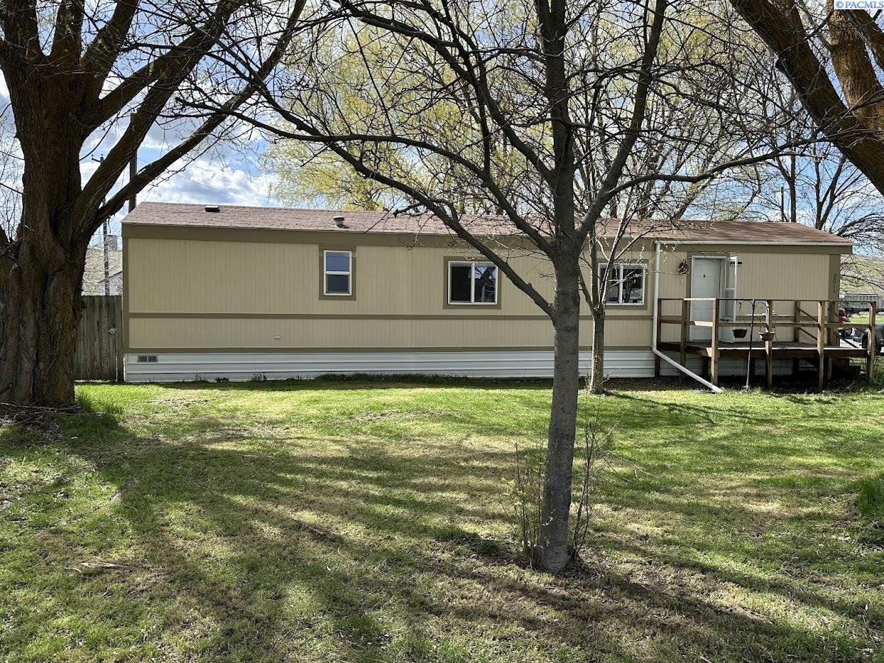 Homes for sale in Endicott, WA | 201 D St, Endicott, WA 99125 | MLS# 289070