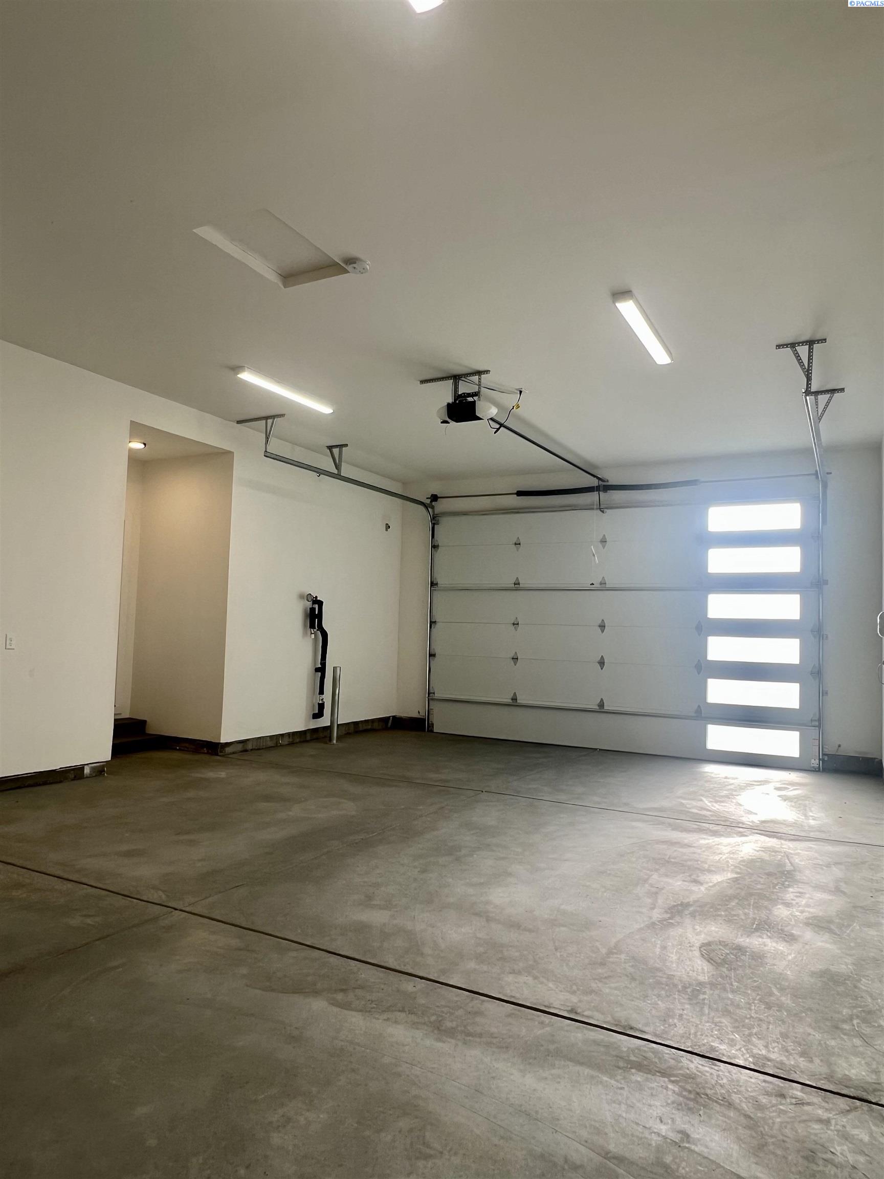 Homes for sale in Richland, WA | 4198 Lolo Way, Richland, WA 99354 | MLS# 289081