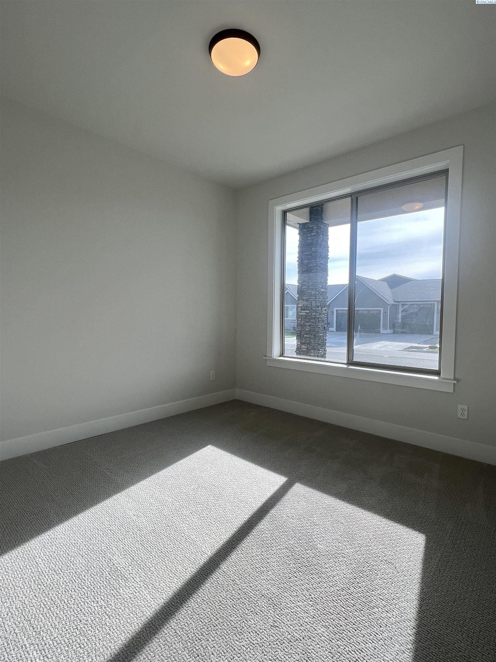 Homes for sale in Richland, WA | 4198 Lolo Way, Richland, WA 99354 | MLS# 289081