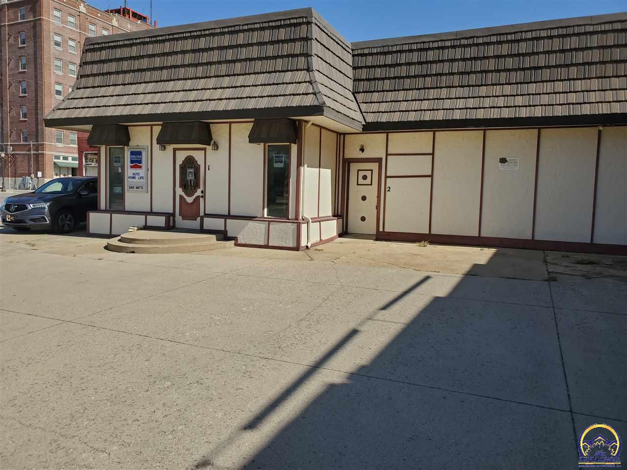 127 W 6th Ave, Emporia, KS 66801 Hawks Real Estate Professionals