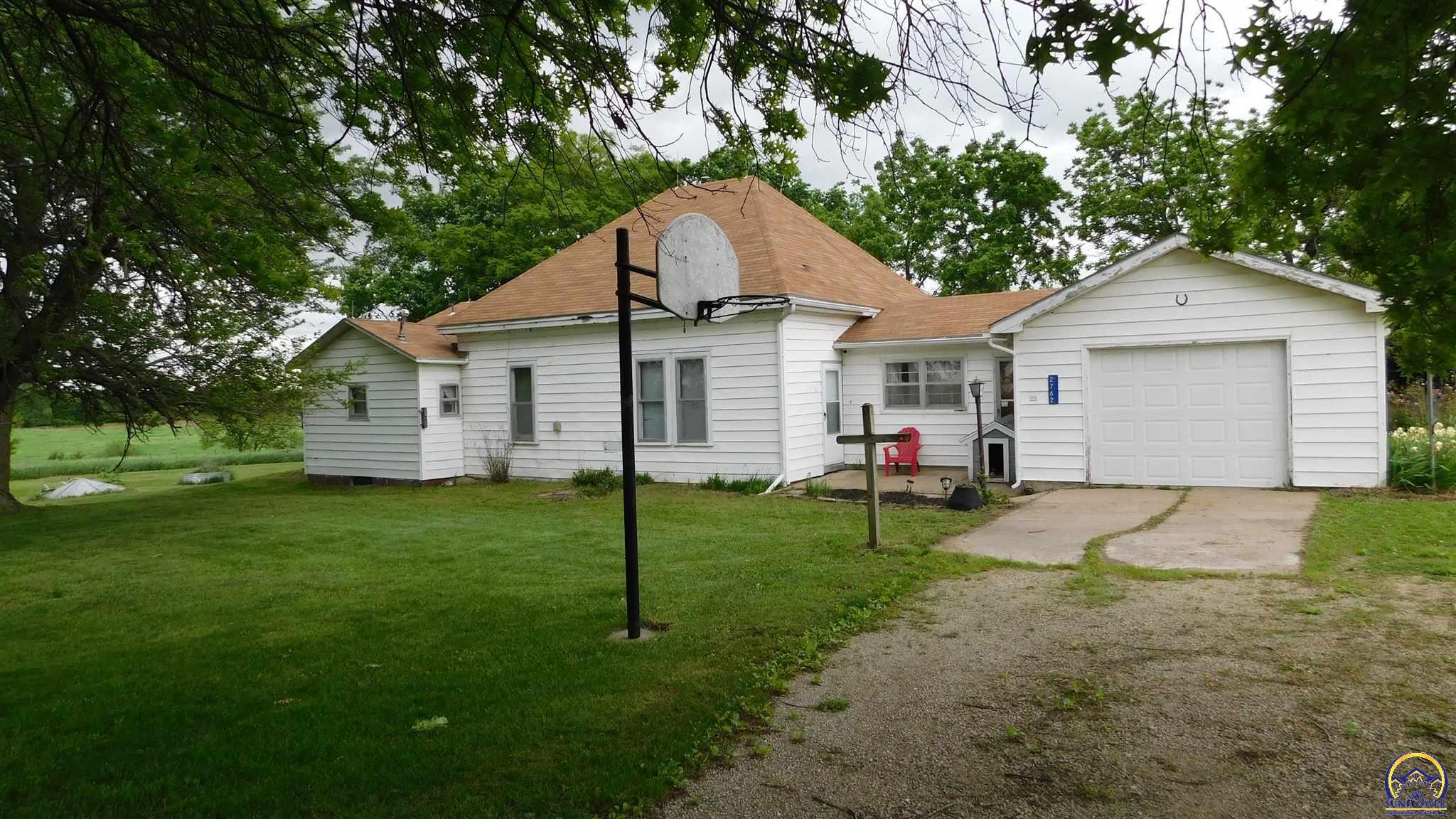 2762 134th RD, Delia, KS 66418 Kellerman Real Estate