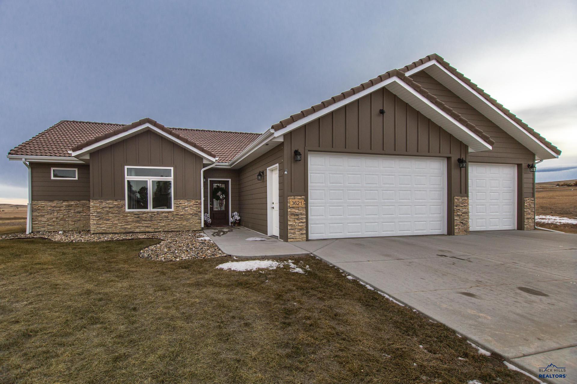 3621 PING DR, Rapid City, SD 57703