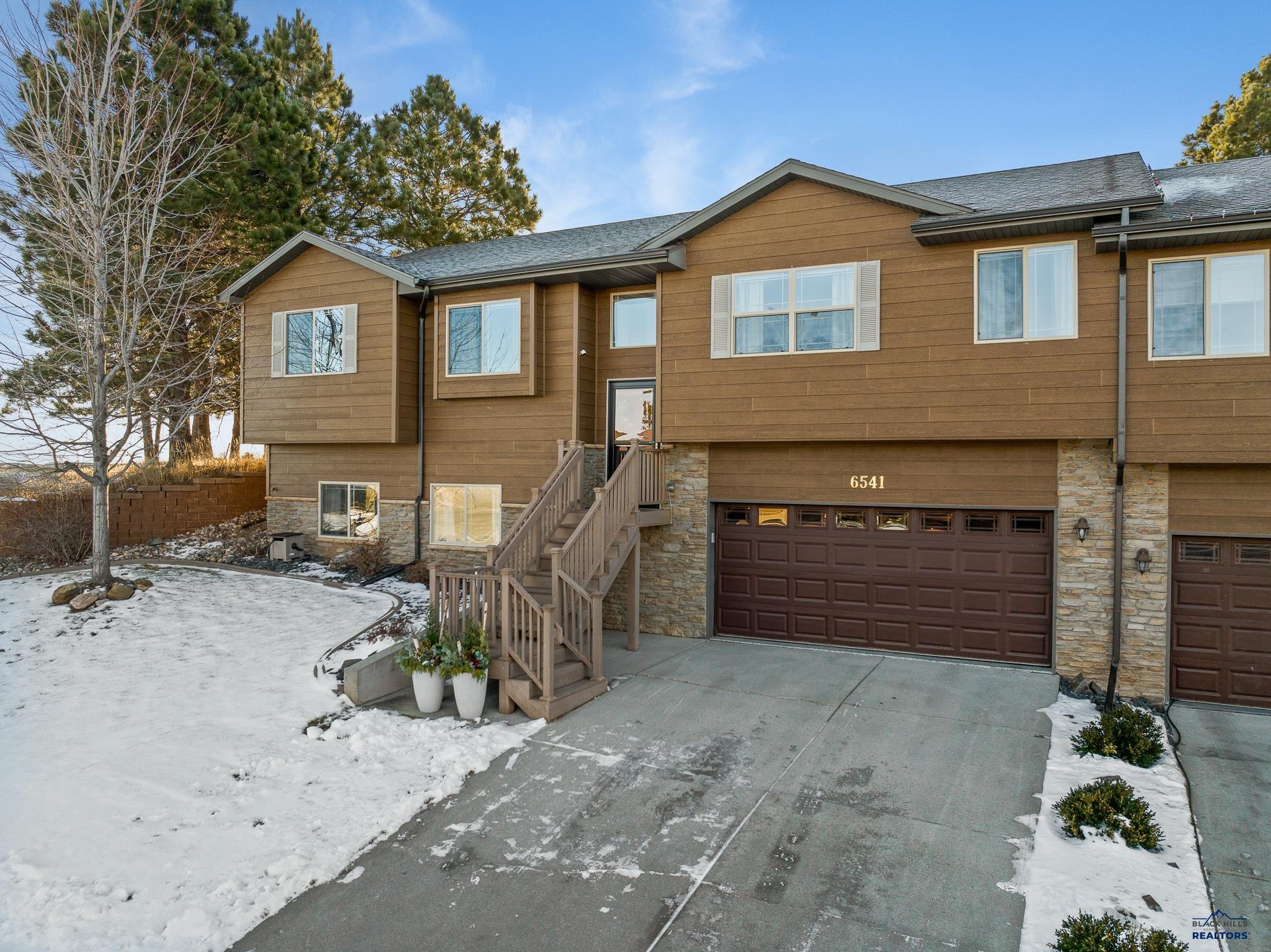 For Sale 6541 Muirfield Dr, Rapid City, SD 57702 4 Beds / 3 Full