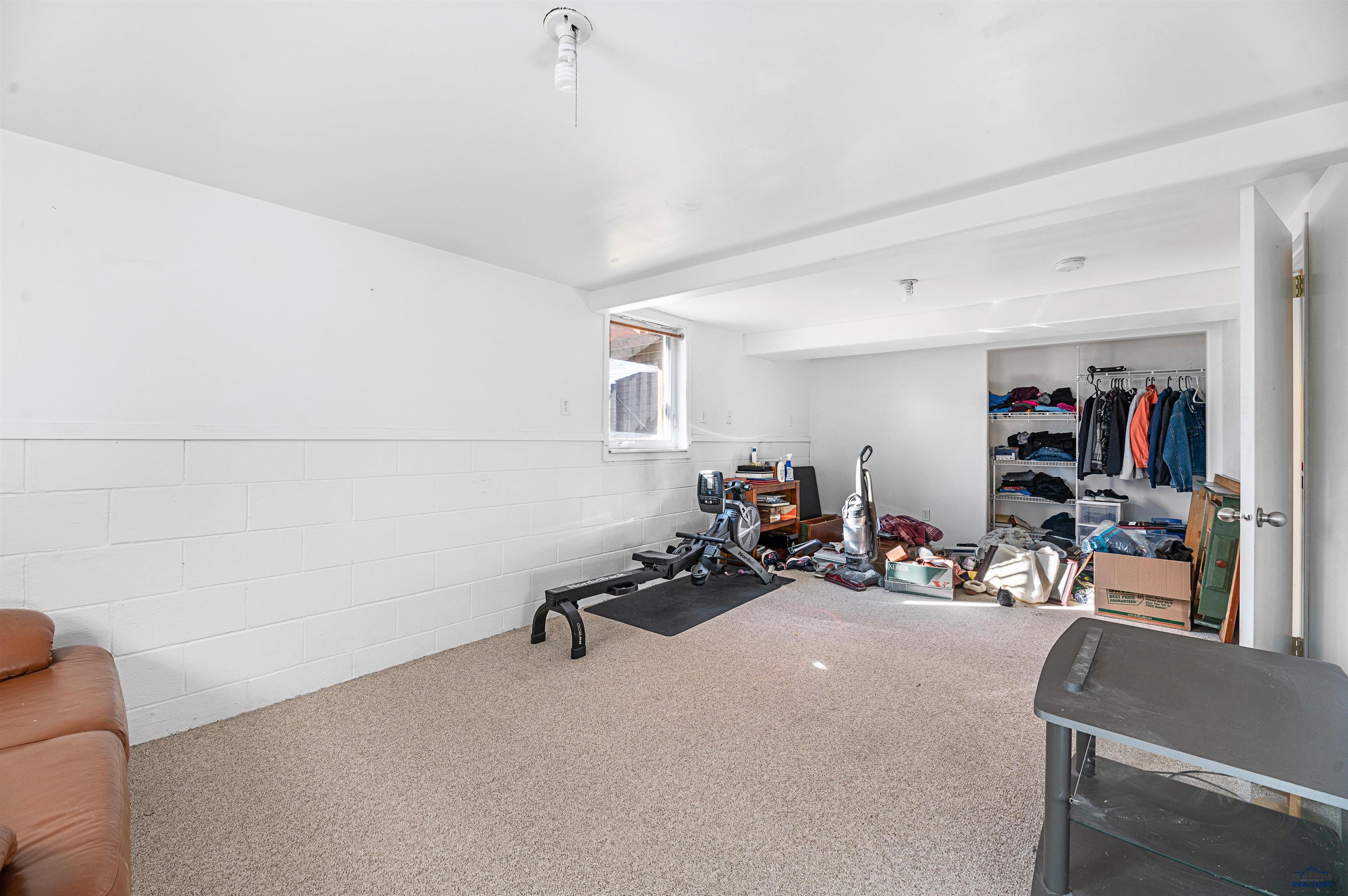 1817 BALDWIN, STURGIS, SD 57785 Properties Unlimited Realty