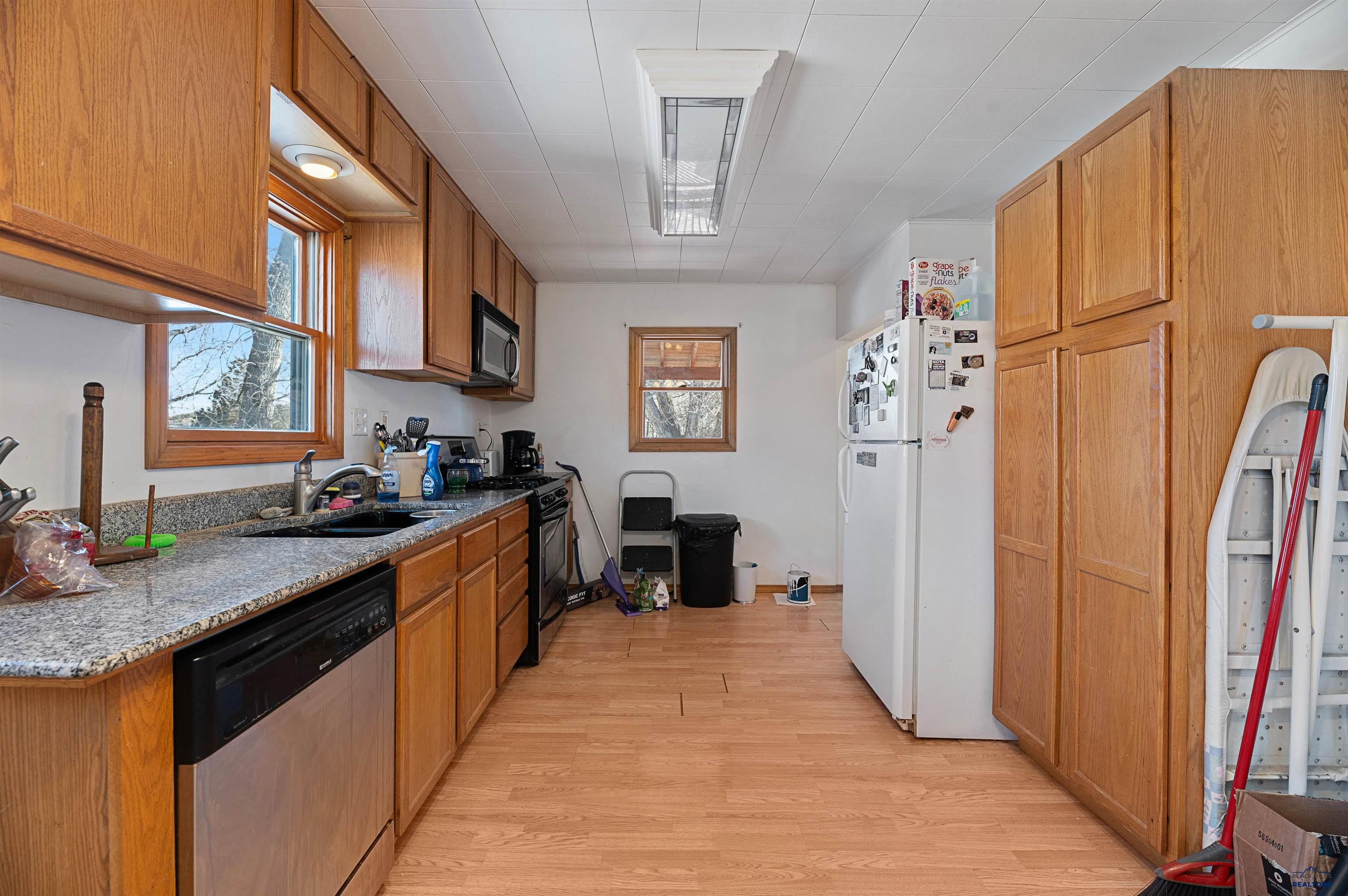 1817 BALDWIN, STURGIS, SD 57785 Properties Unlimited Realty