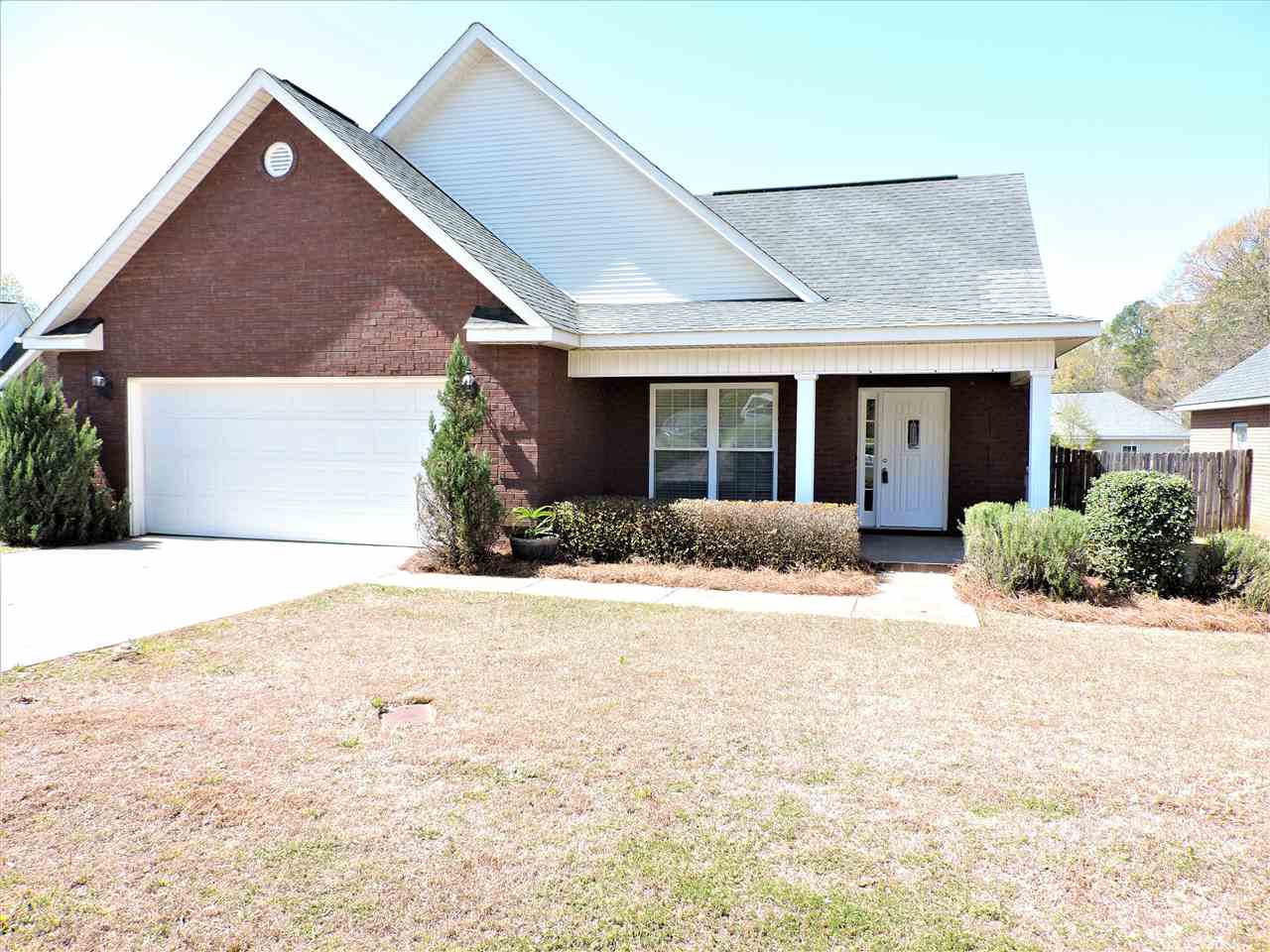 Homes for Sale in Centerville GA Under 200K