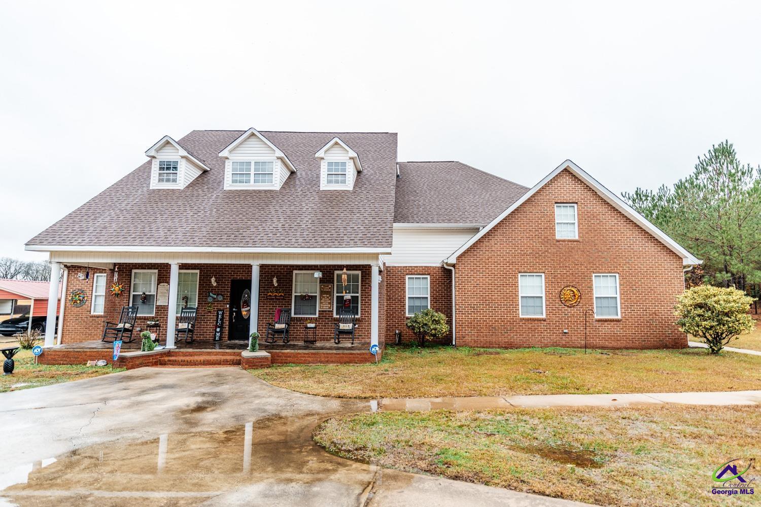 109 Hill, Perry, GA 31069