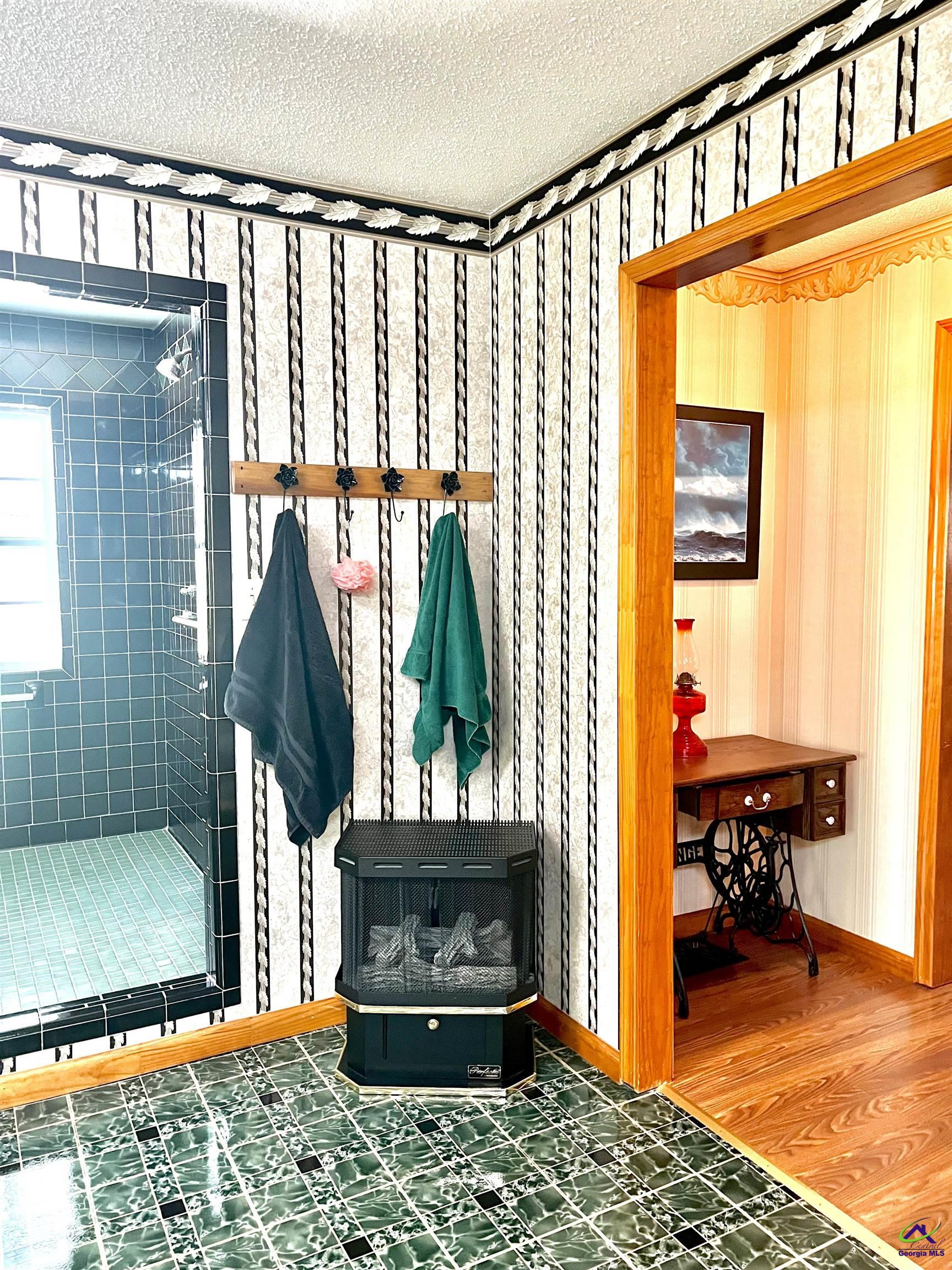 2382 GALLIMORE MILL ROAD, JEFFERSONVILLE, GA 31044 Golden Key Realty