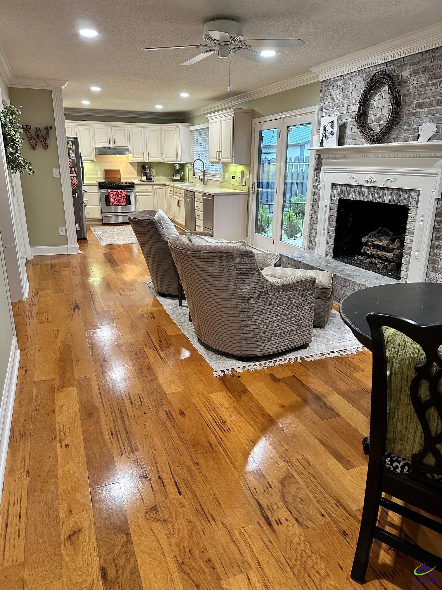 306 TARASSA DRIVE, WARNER ROBINS, GA 31088 Golden Key Realty