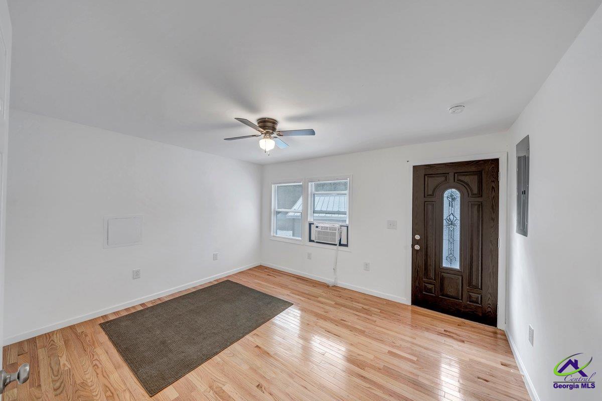 257 Macon