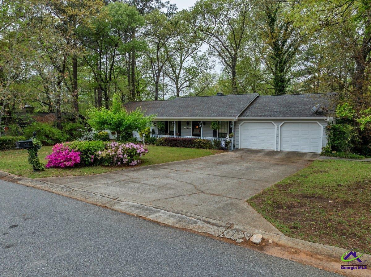215 Dogwood Glen Drive