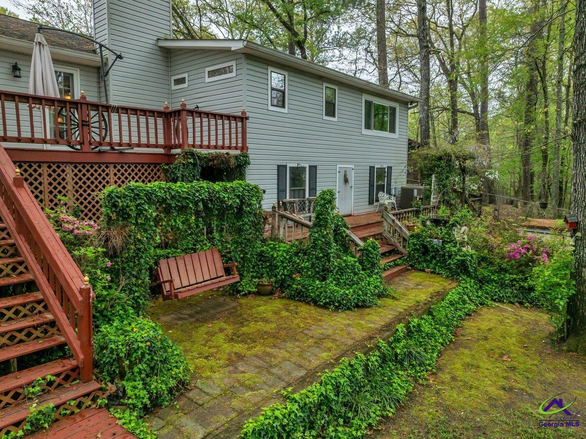 215 Dogwood Glen Drive