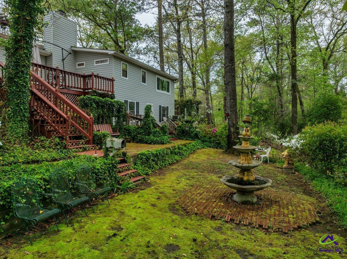 215 Dogwood Glen Drive