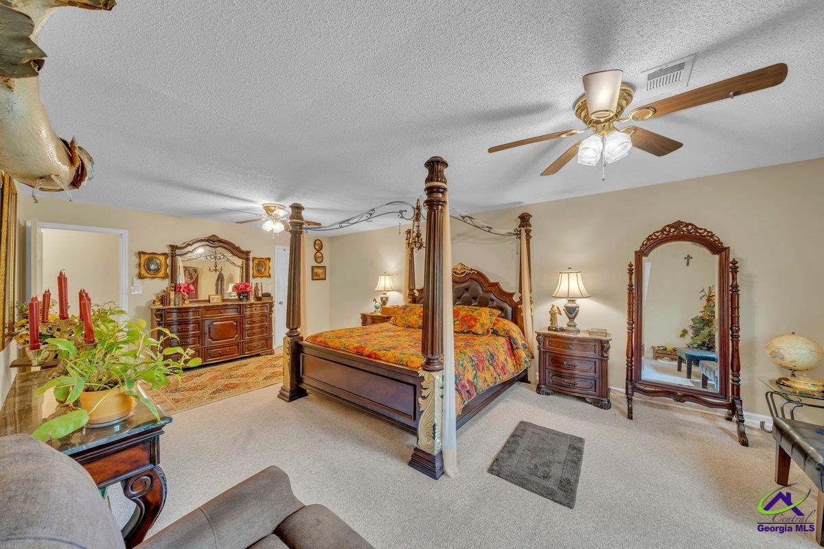 215 Dogwood Glen Drive