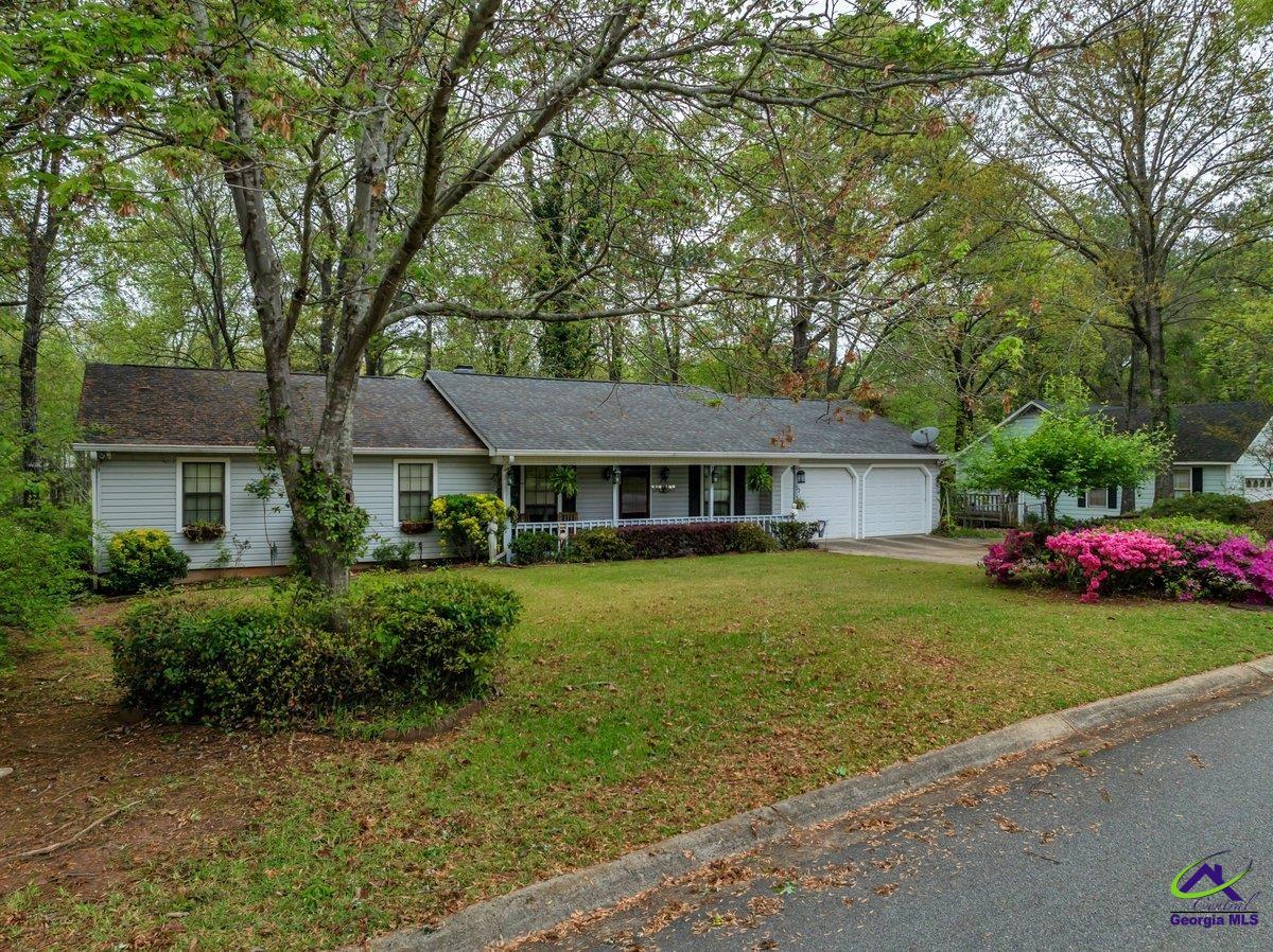 215 Dogwood Glen Drive
