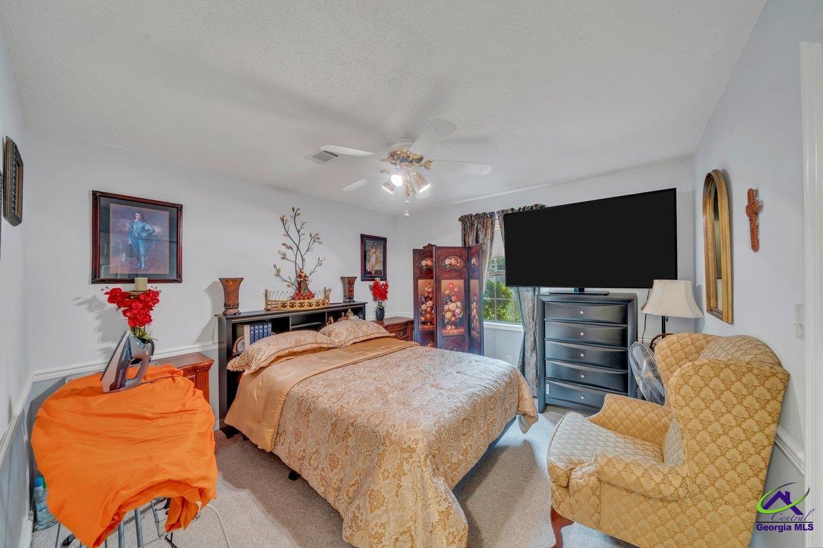 215 Dogwood Glen Drive