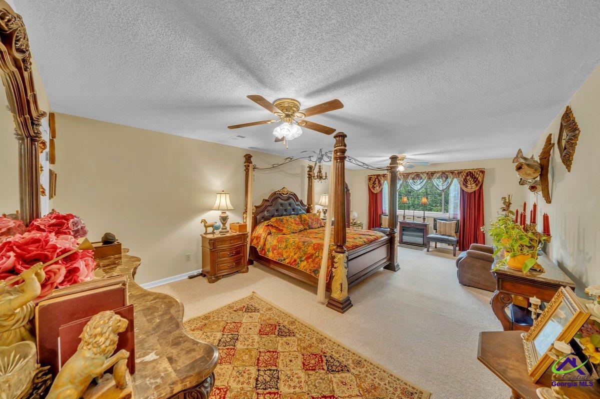 215 Dogwood Glen Drive