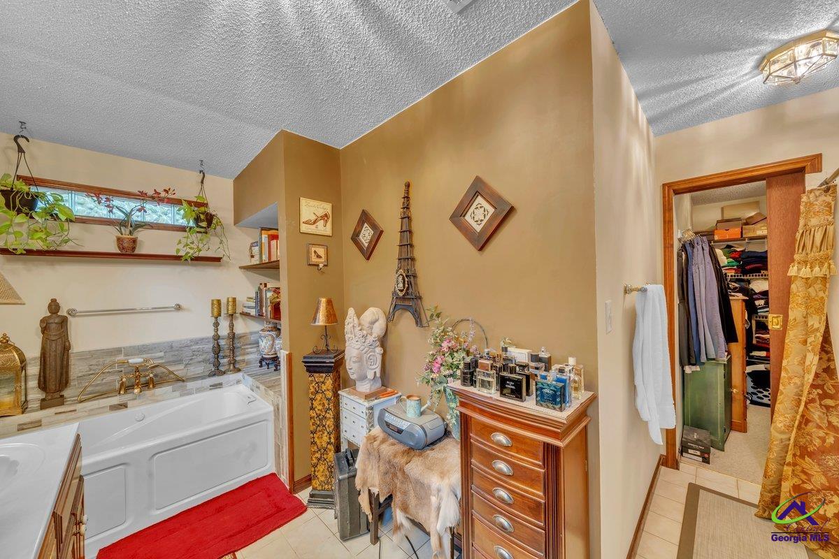 215 Dogwood Glen Drive